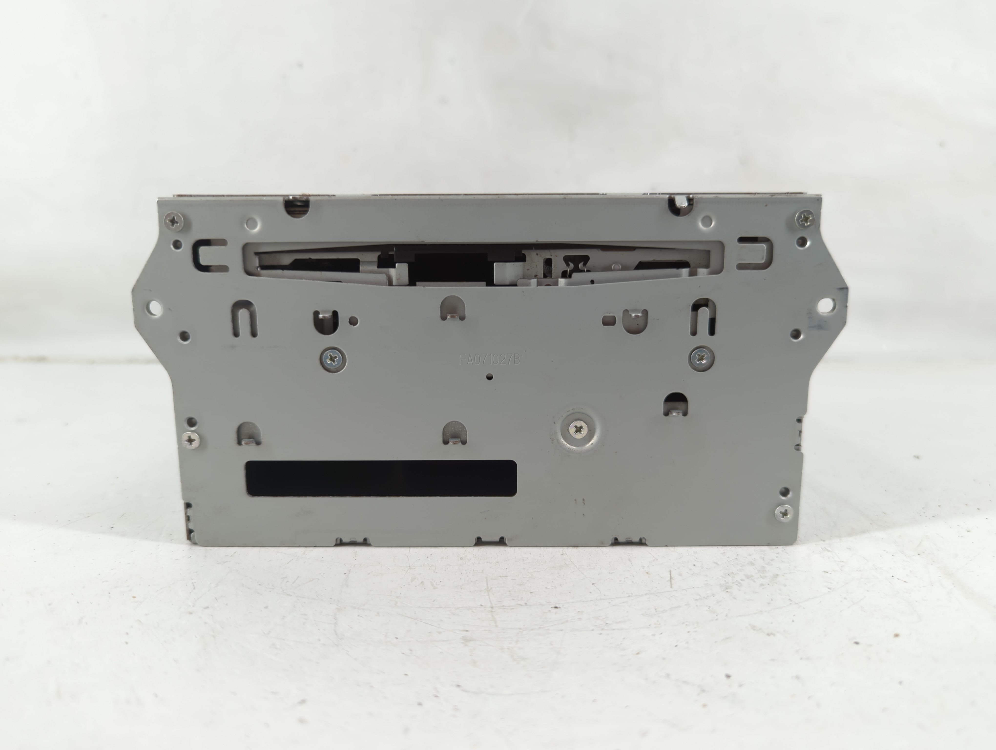 2009-2010 Nissan Murano Am Fm Cd Player Radio Receiver 1118026 - Oemusedautoparts1.com