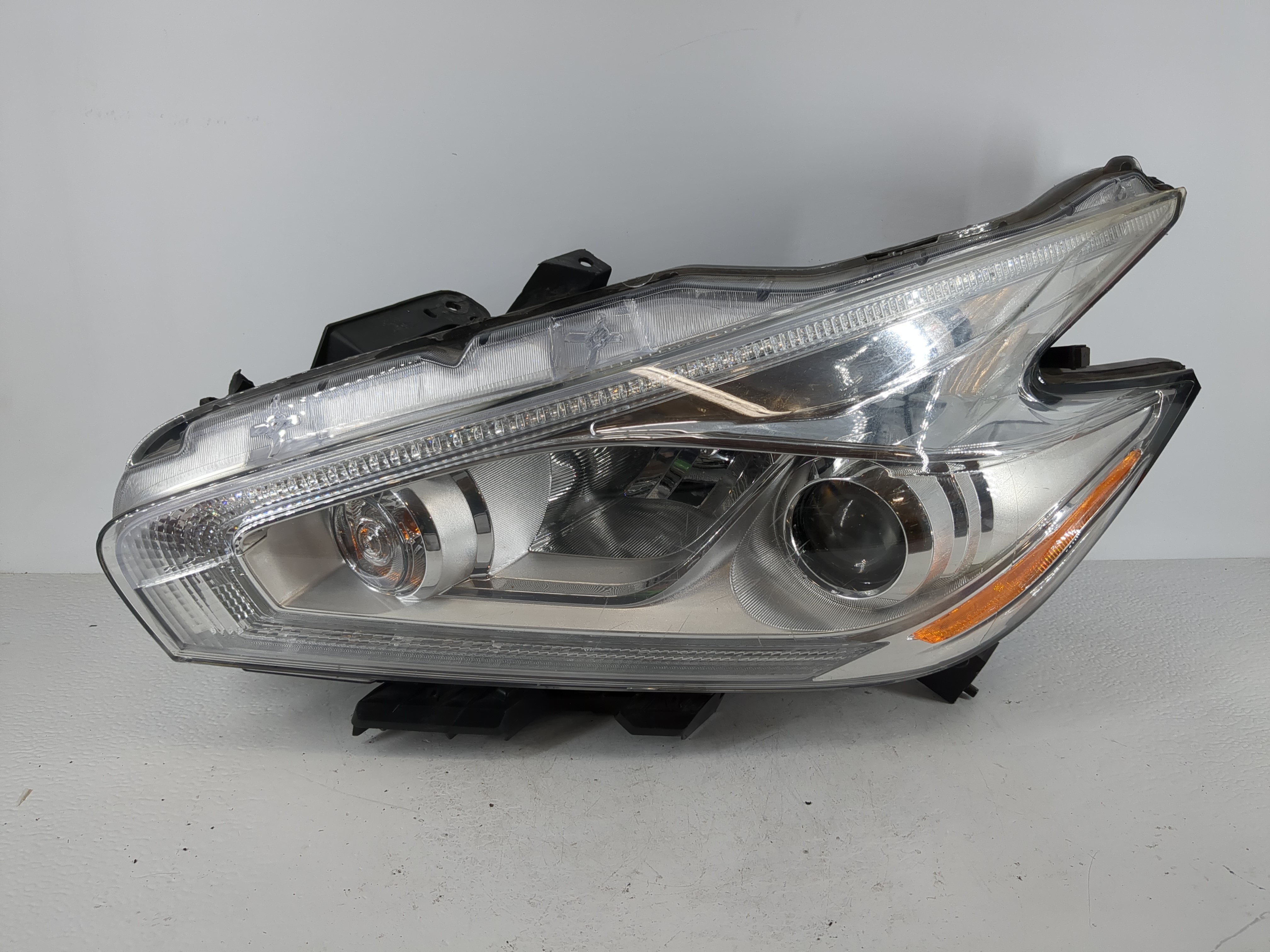 2015-2017 Nissan Murano Driver Left Oem Head Light Headlight Lamp 1118032 - Oemusedautoparts1.com