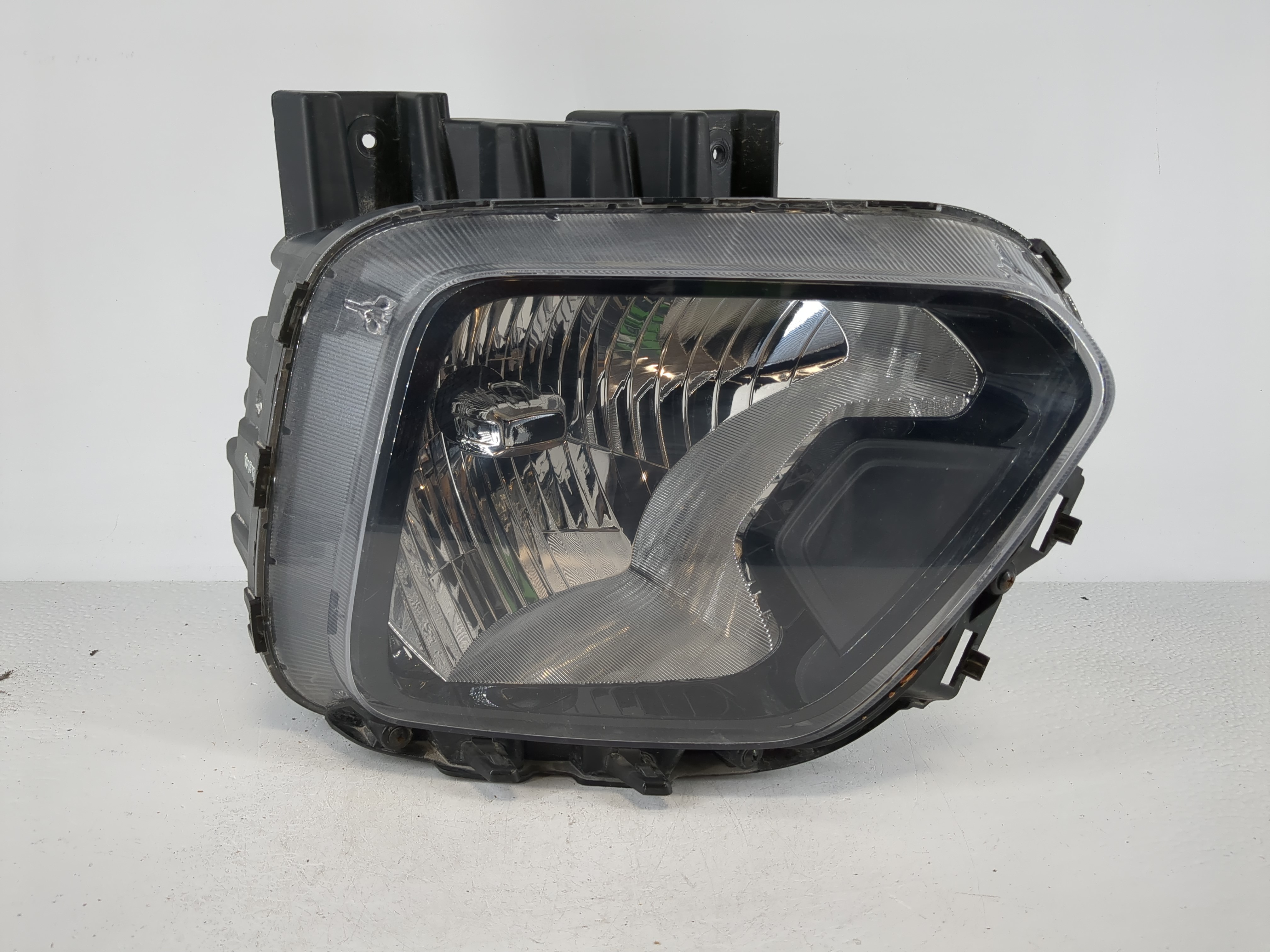 2020-2022 Kia Soul Passenger Right Oem Head Light Headlight Lamp 1118034 - Oemusedautoparts1.com