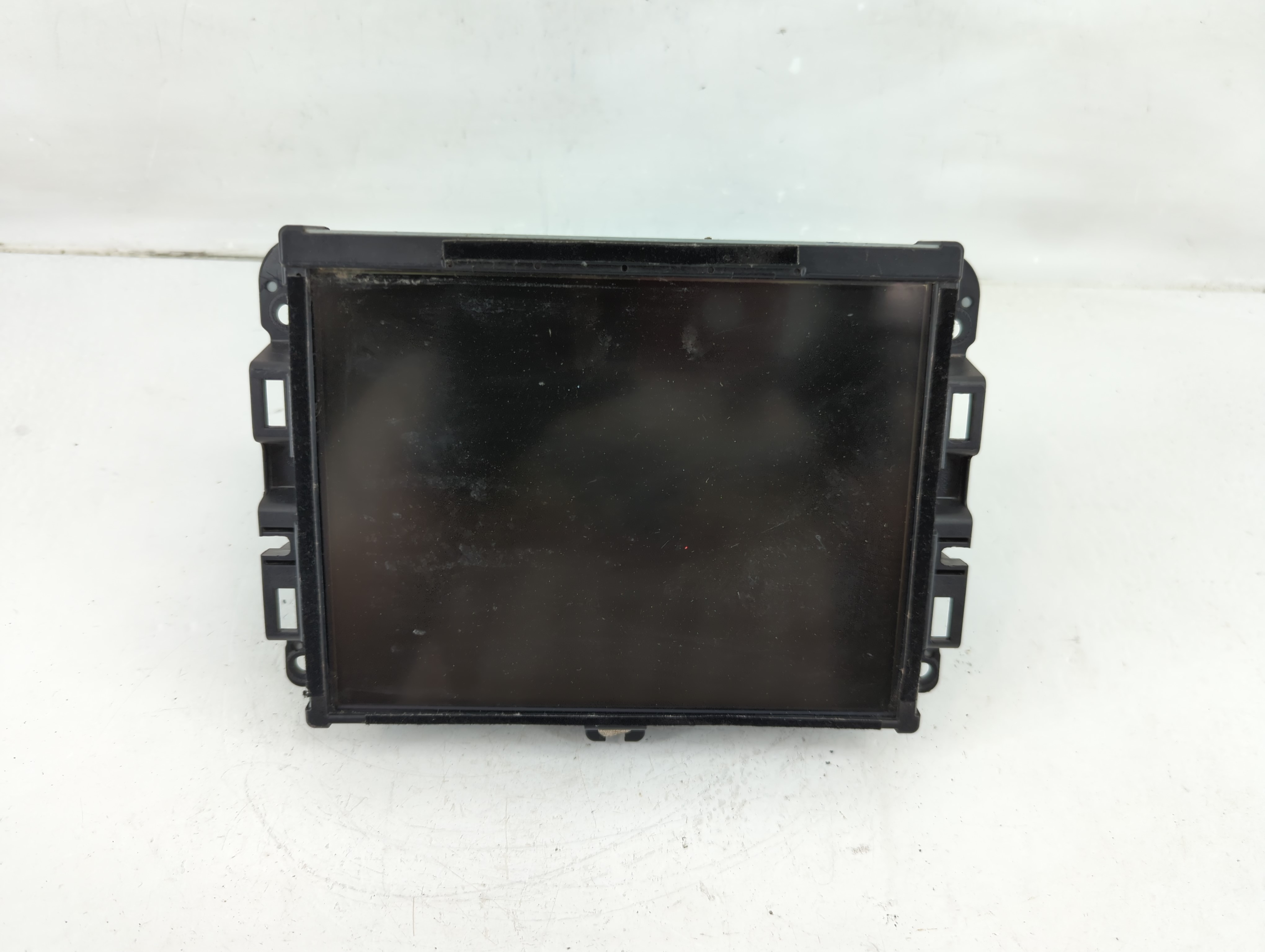 Dodge Ram 2500 Am Fm Cd Player Radio Receiver 1118047 - Oemusedautoparts1.com