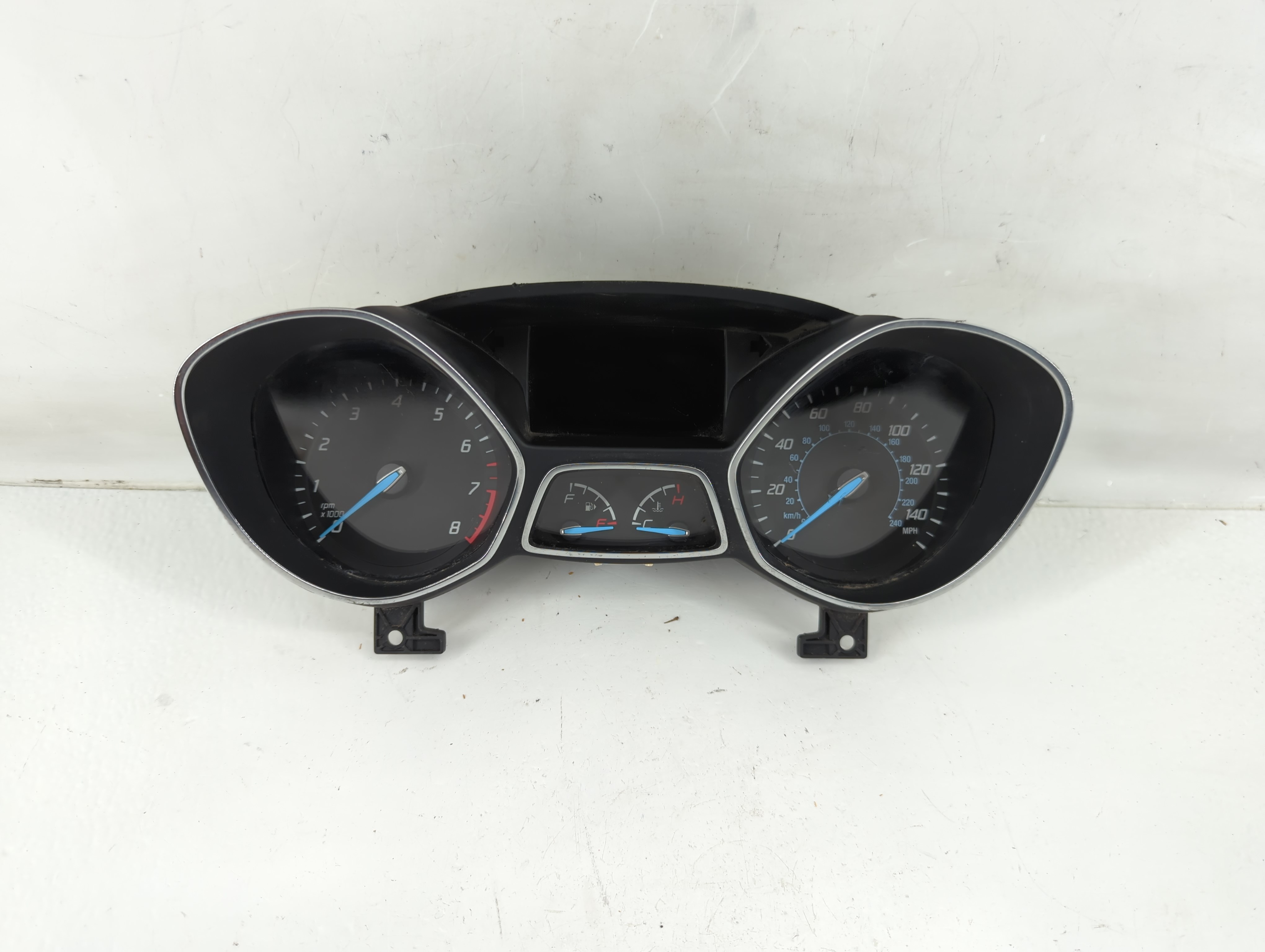 2013-2013 Ford Escape Speedometer Instrument Cluster Gauges Cl8f-10894-b 1118051 - Oemusedautoparts1.com
