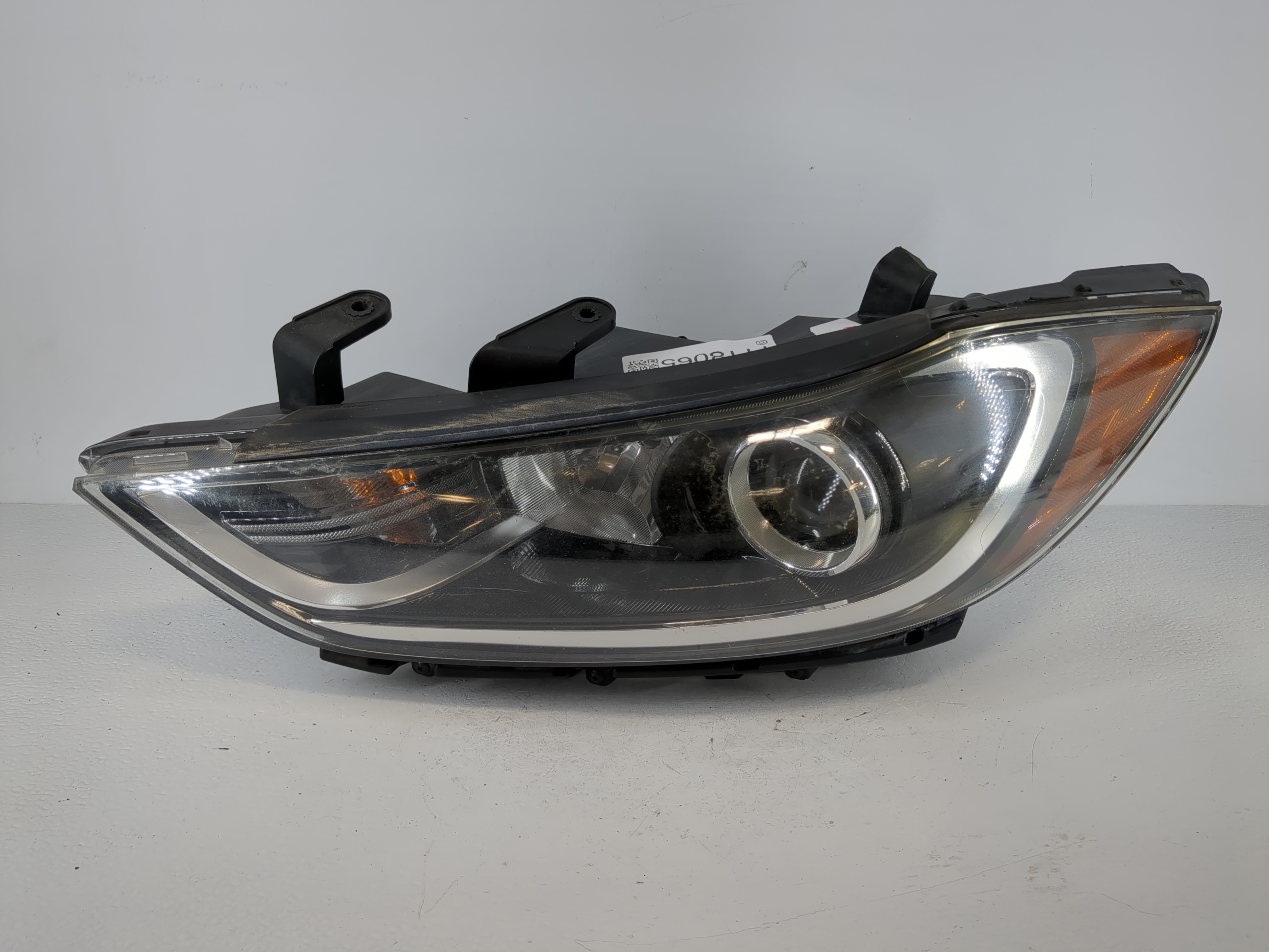 2017-2018 Hyundai Elantra Driver Left Oem Head Light Headlight Lamp 1118065 - Oemusedautoparts1.com