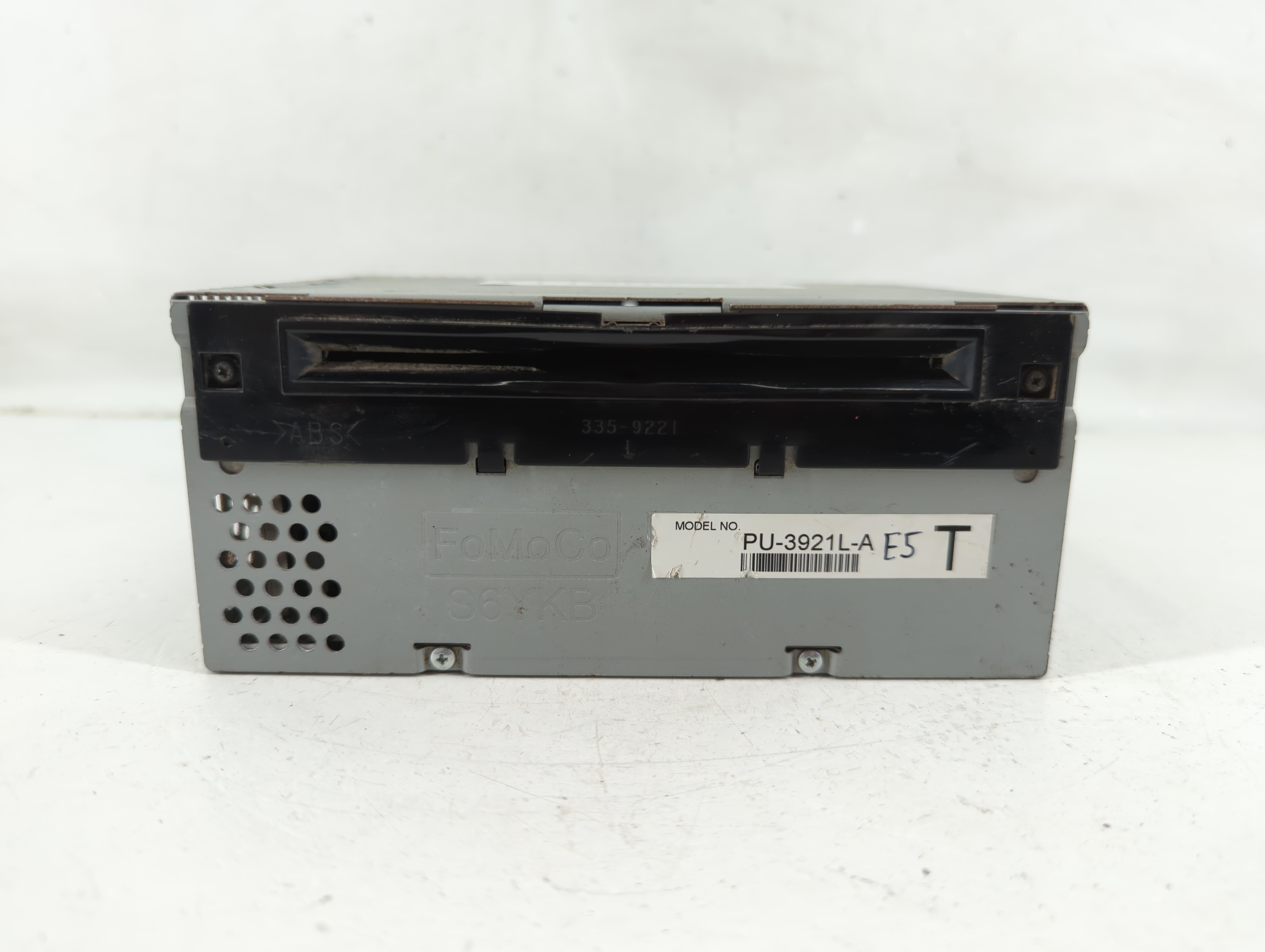 Picture of 2016-2017 Ford Explorer Am Fm Cd Player Radio Receiver 1118072