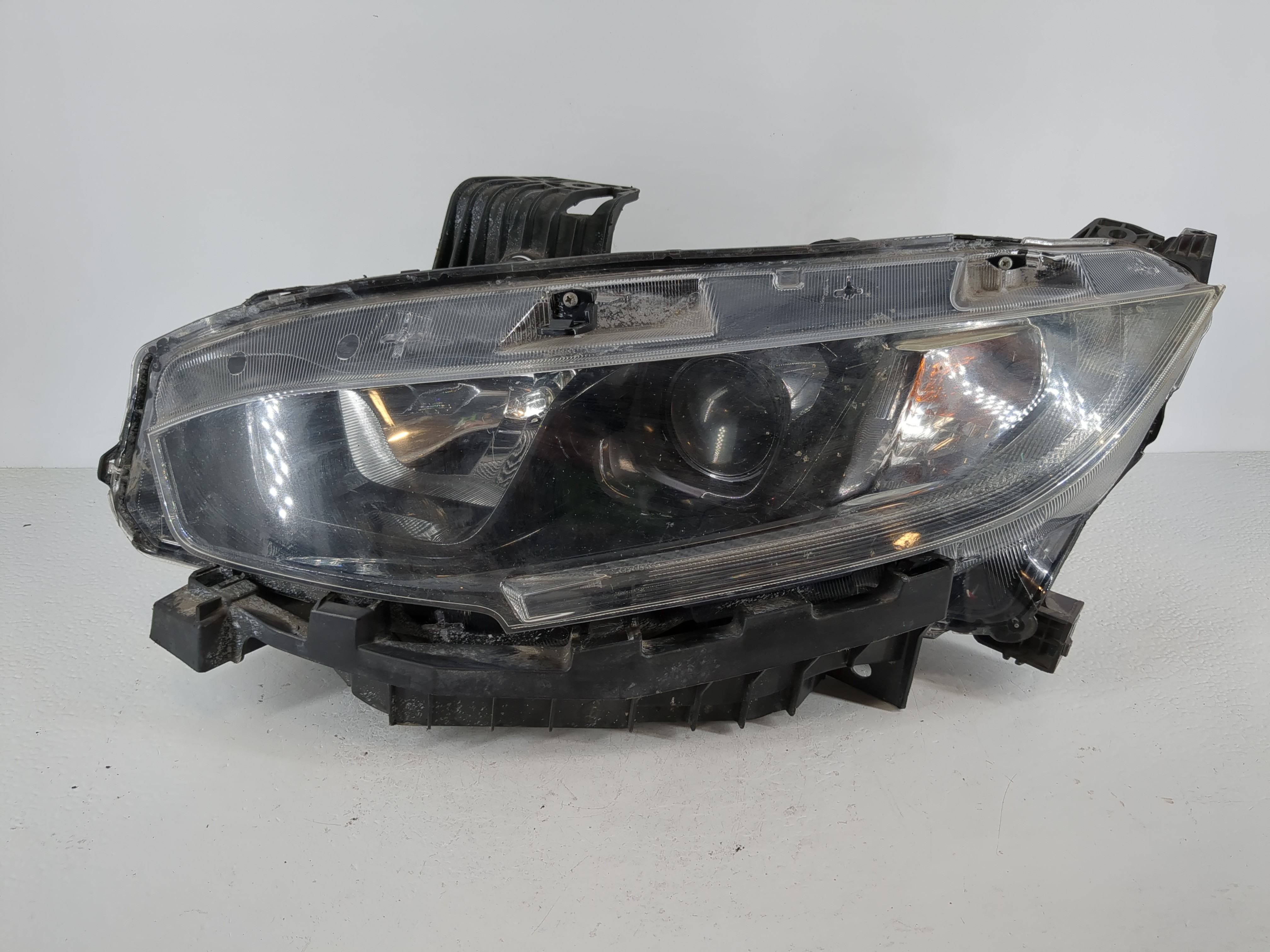 2019-2021 Honda Civic Driver Left Oem Head Light Headlight Lamp 1118103 - Oemusedautoparts1.com