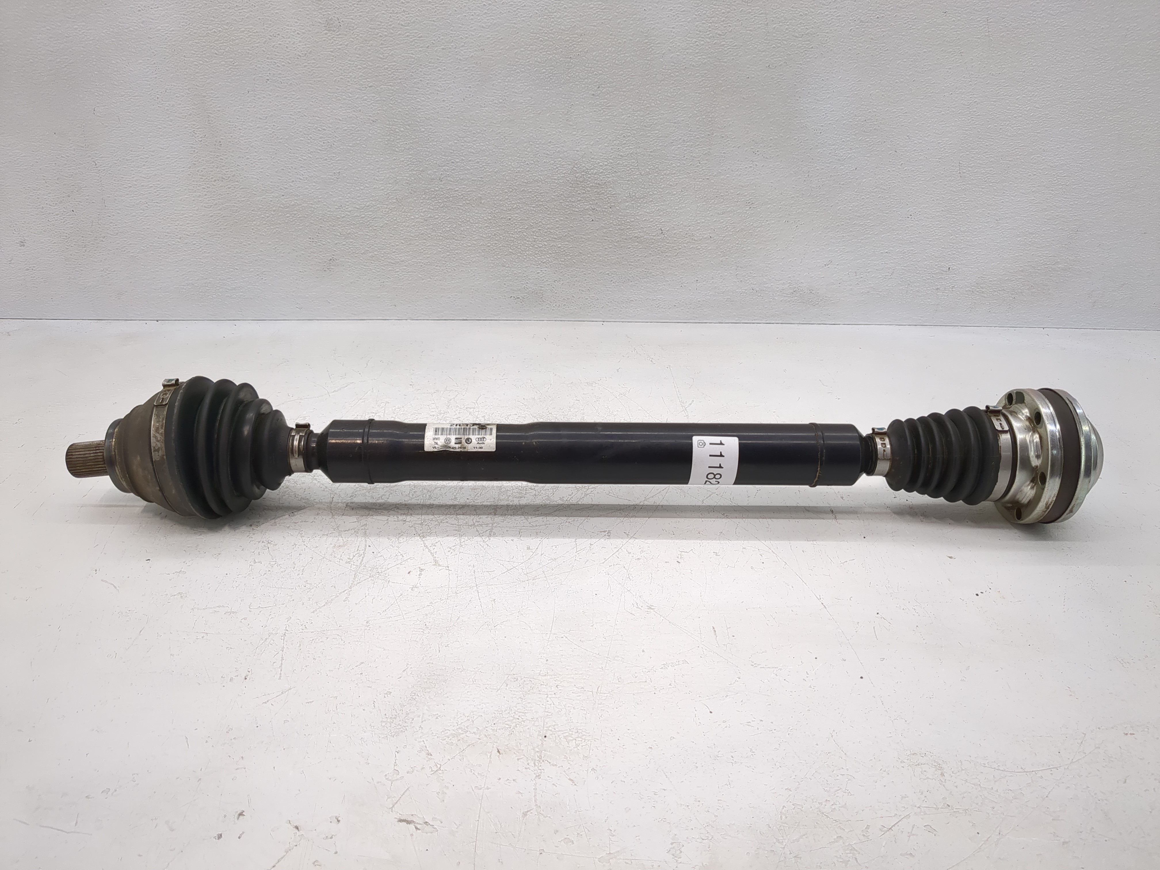 2009-2010 Volkswagen Cc Axle Shaft Front Passenger Cv C/v 1118201 - Oemusedautoparts1.com