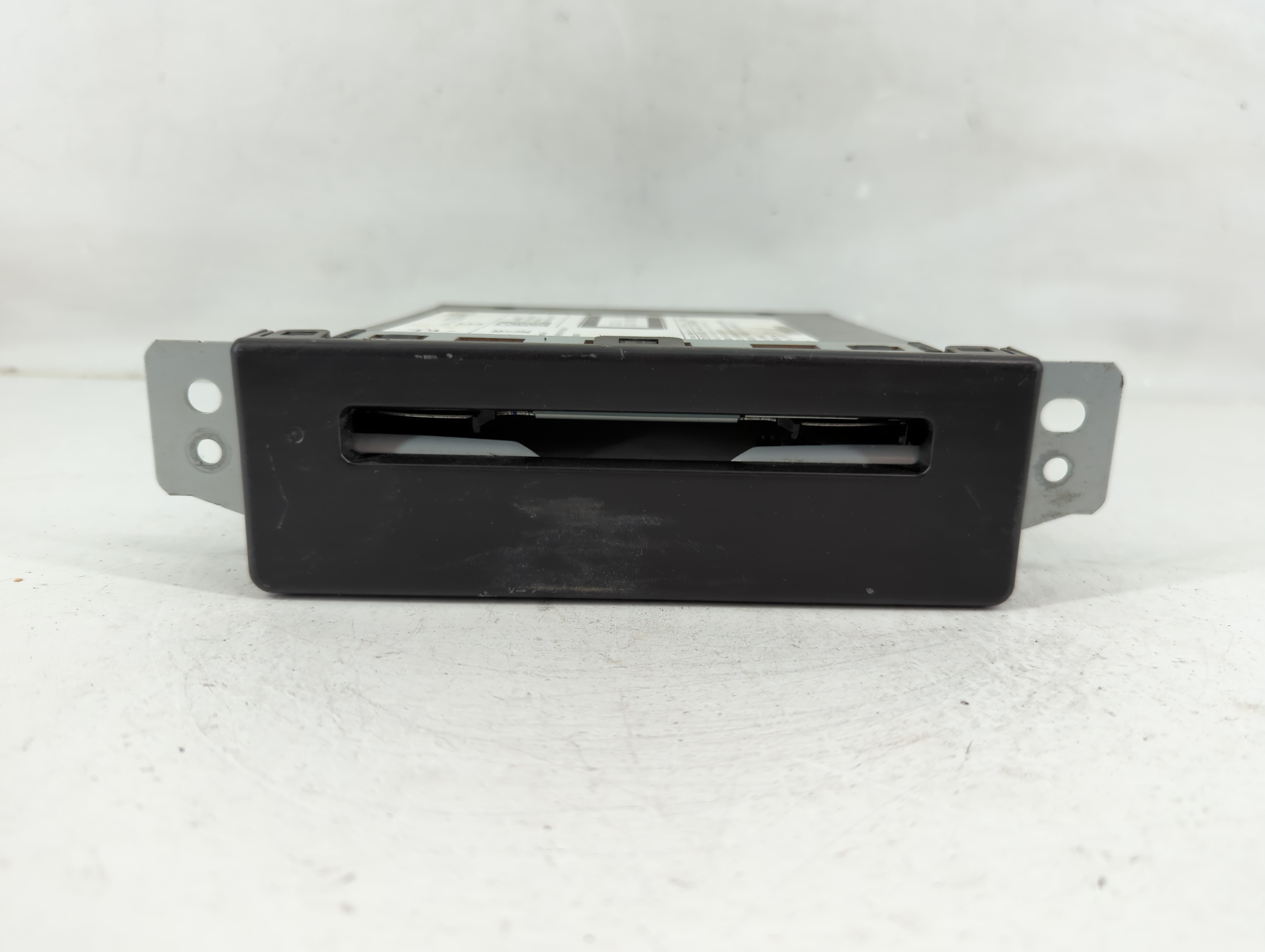 2015-2016 Buick Lacrosse Am Fm Cd Player Radio Receiver 1118206 - Oemusedautoparts1.com