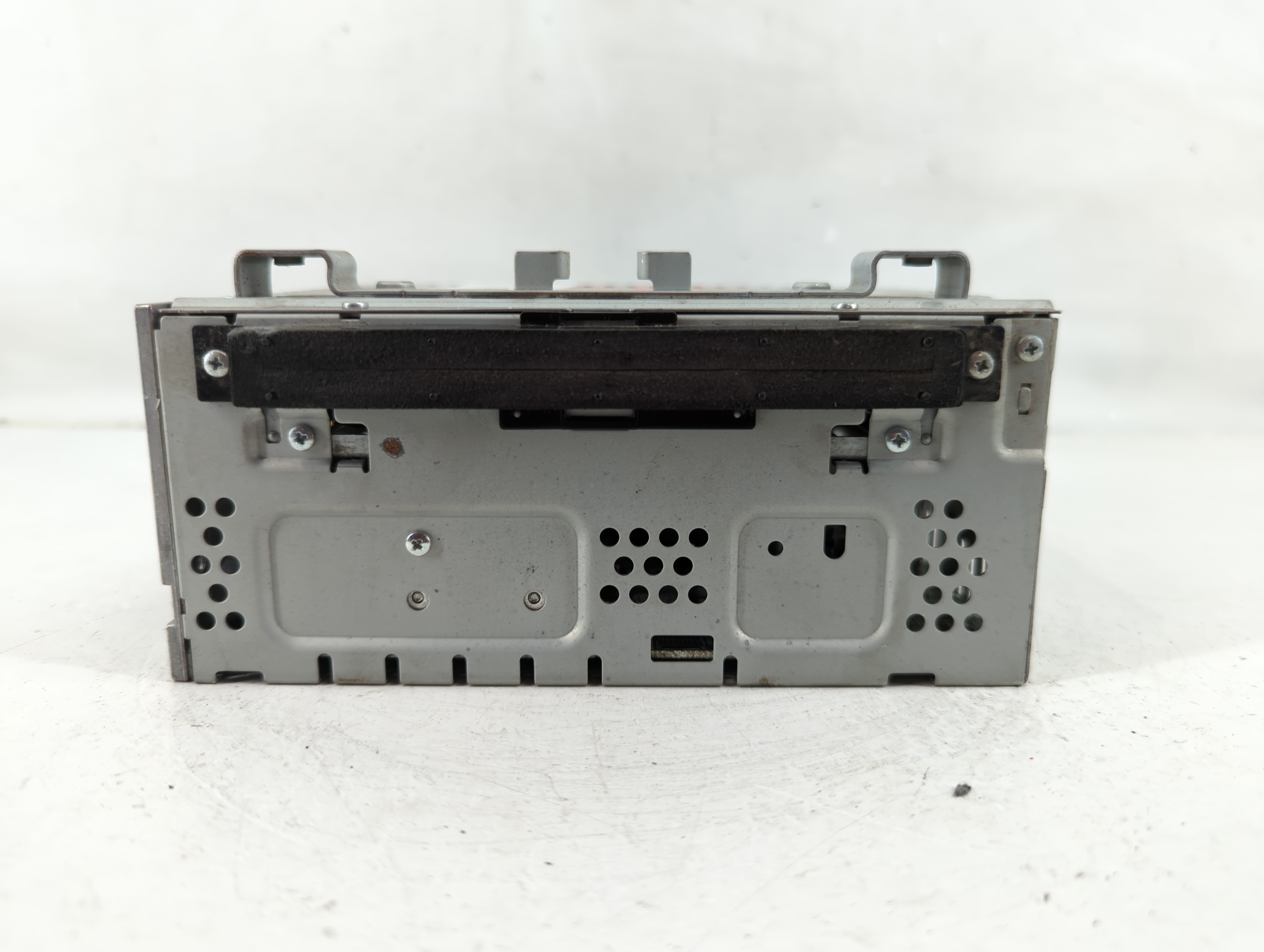 Picture of 2015-2016 Ford Escape Am Fm Cd Player Radio Receiver 1118216