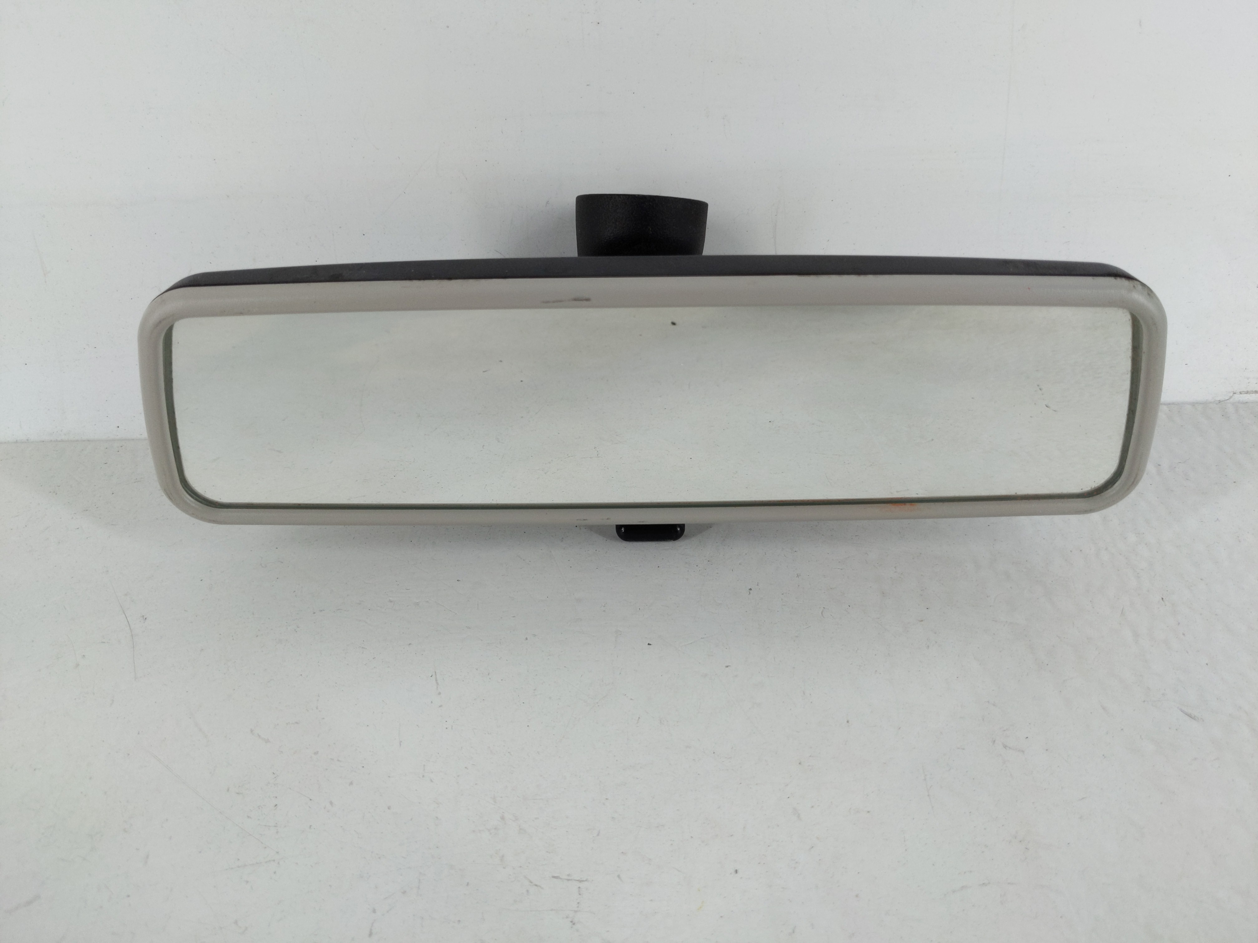2019-2021 Volkswagen Jetta Interior Rear View Mirror Oem 1118235 - Oemusedautoparts1.com