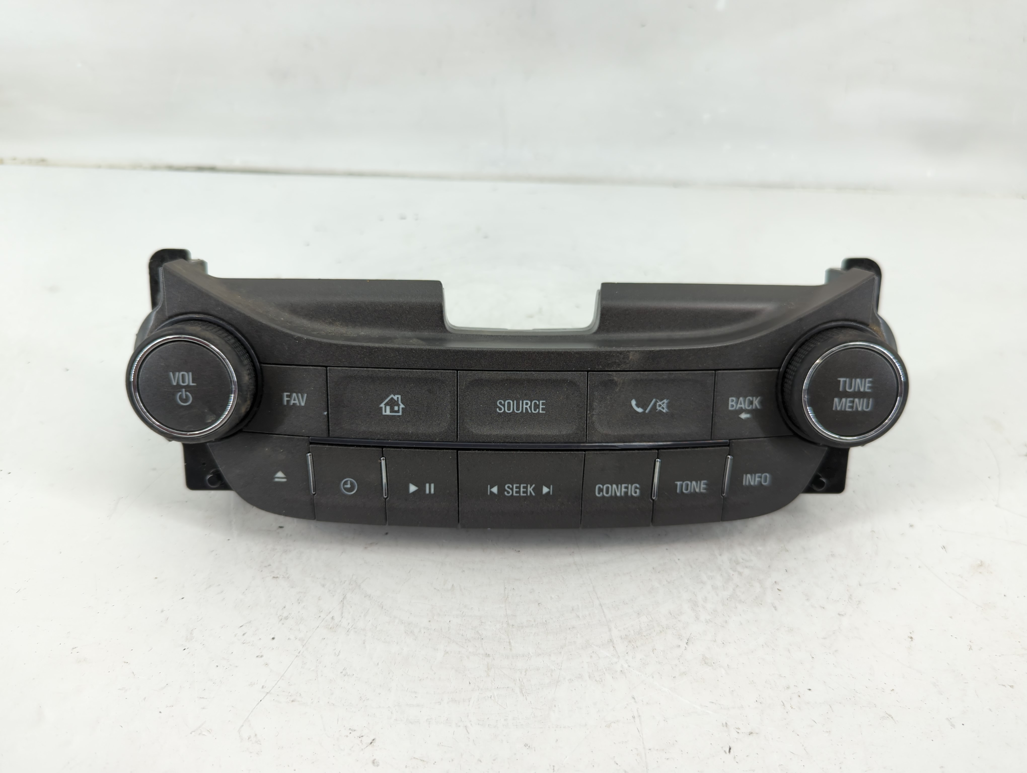 2013-2013 Chevrolet Malibu Am Fm Cd Player Radio Receiver 1118267 - Oemusedautoparts1.com