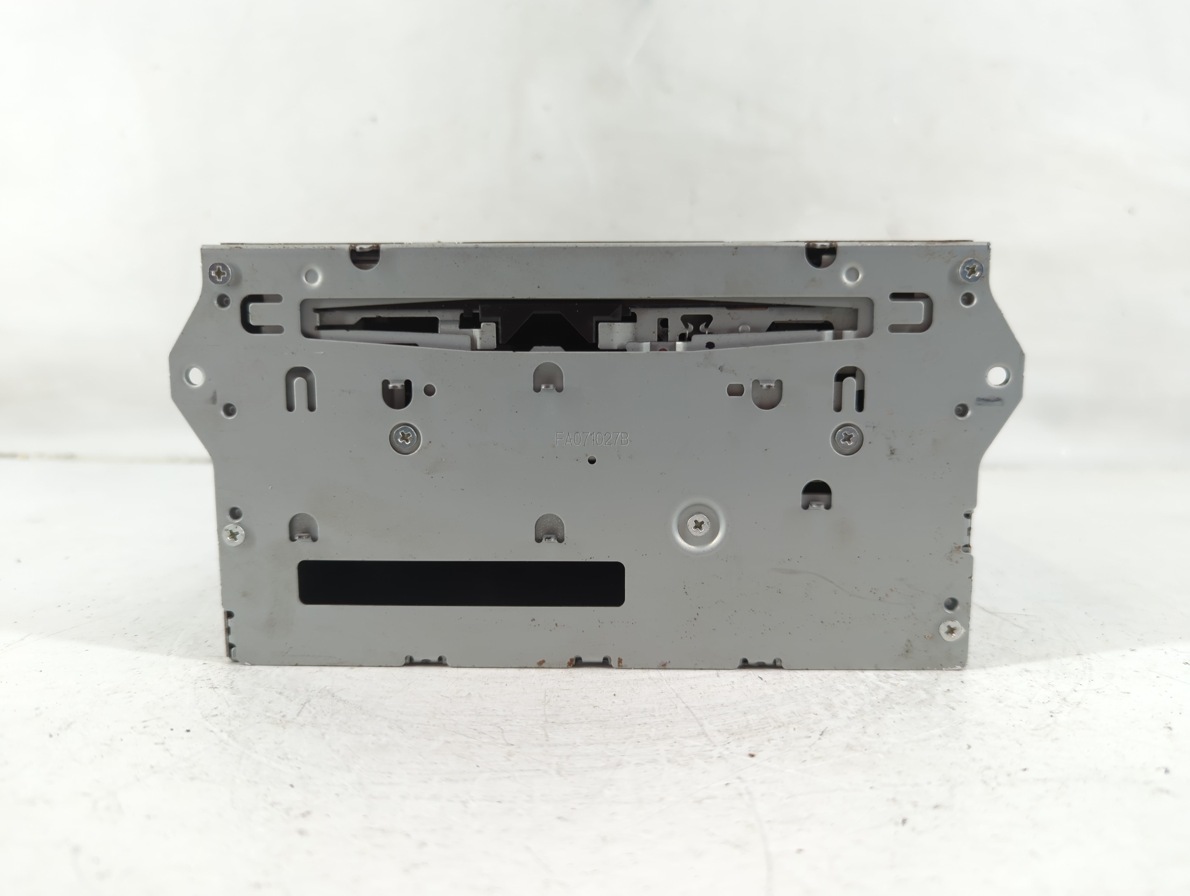 2009-2010 Nissan Murano Am Fm Cd Player Radio Receiver 1118294 - Oemusedautoparts1.com