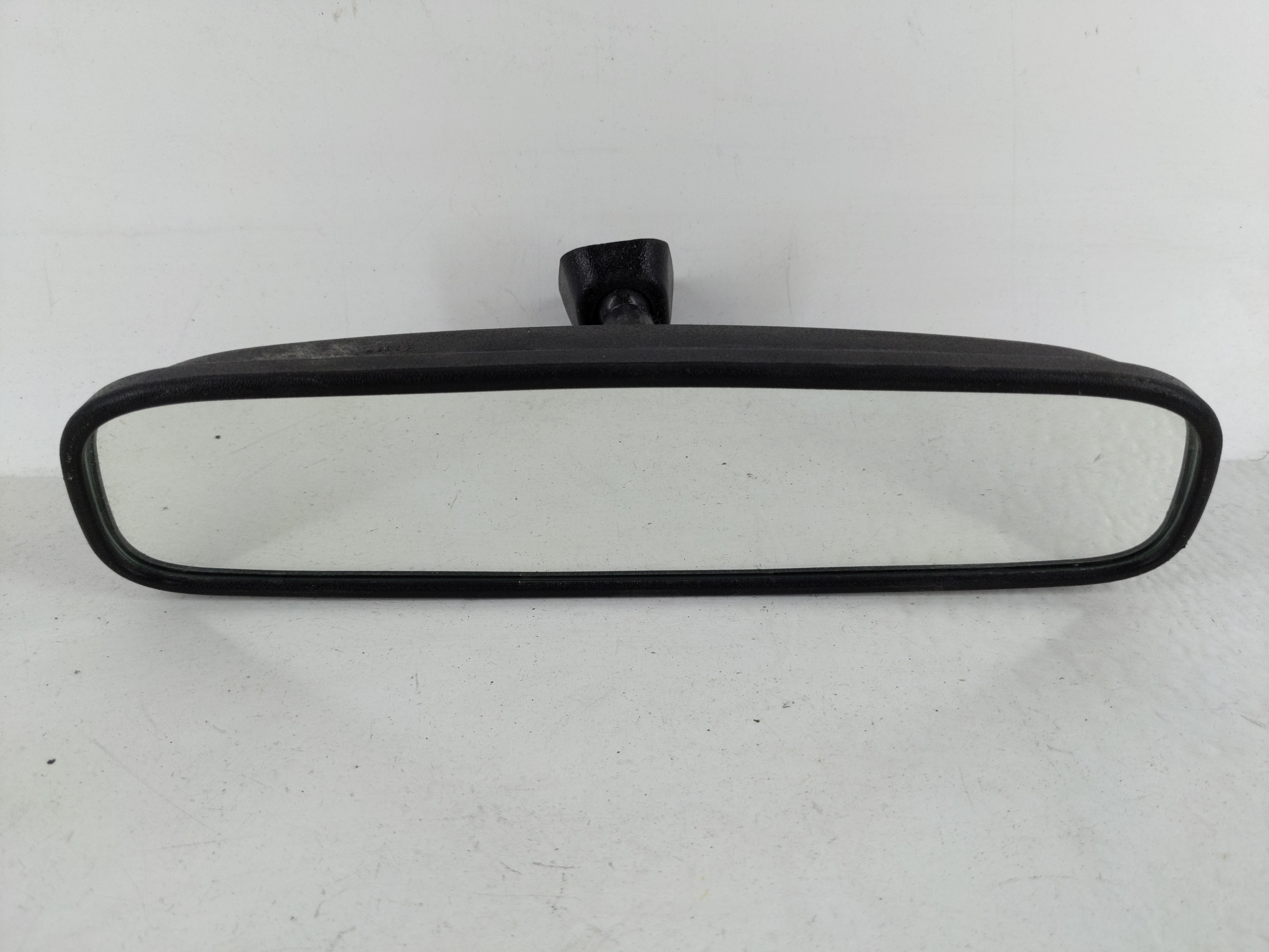 2018-2022 Hyundai Kona Interior Rear View Mirror Oem 1118313 - Oemusedautoparts1.com