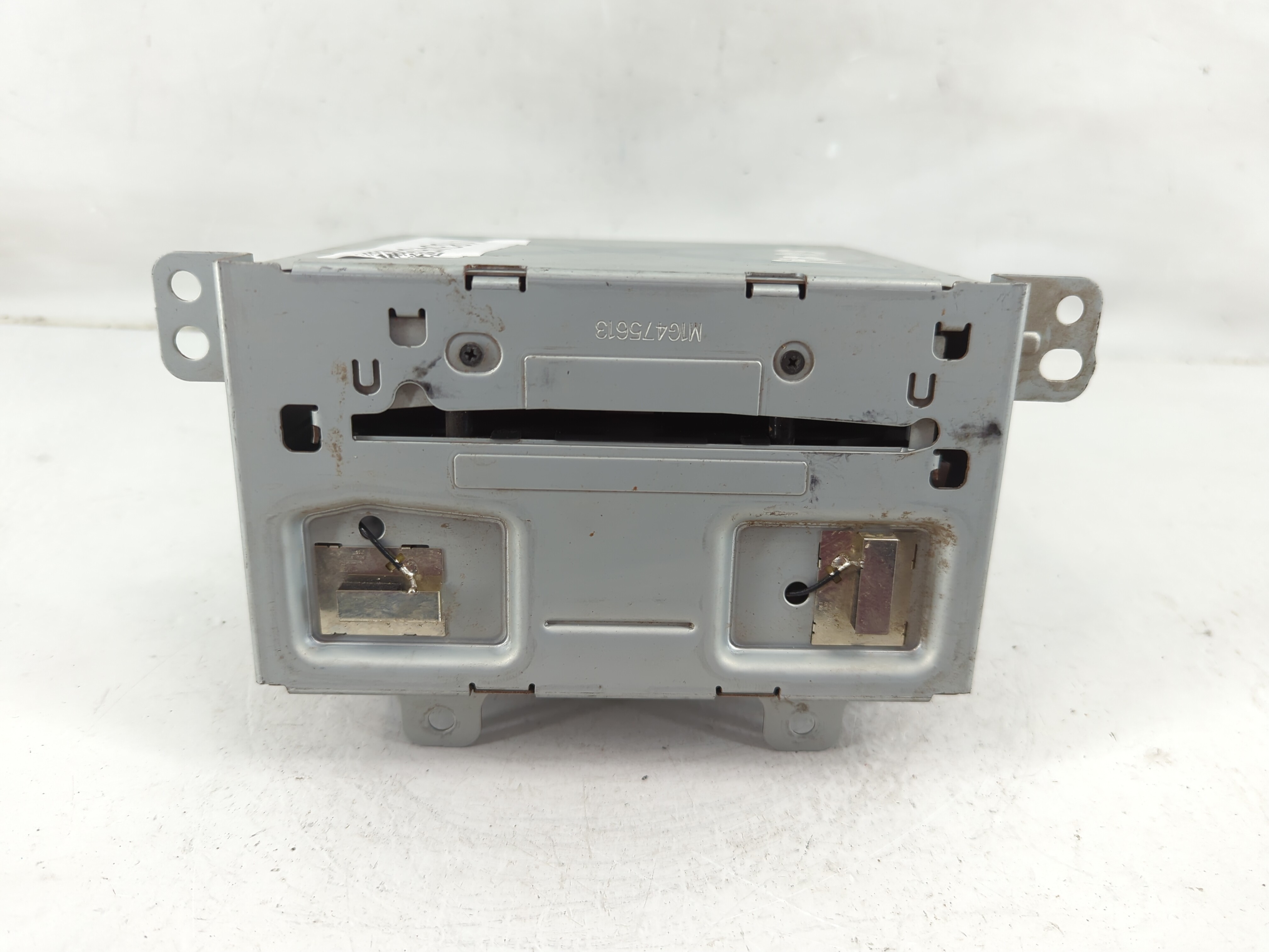 2013-2013 Buick Verano Am Fm Cd Player Radio Receiver 1118345 - Oemusedautoparts1.com