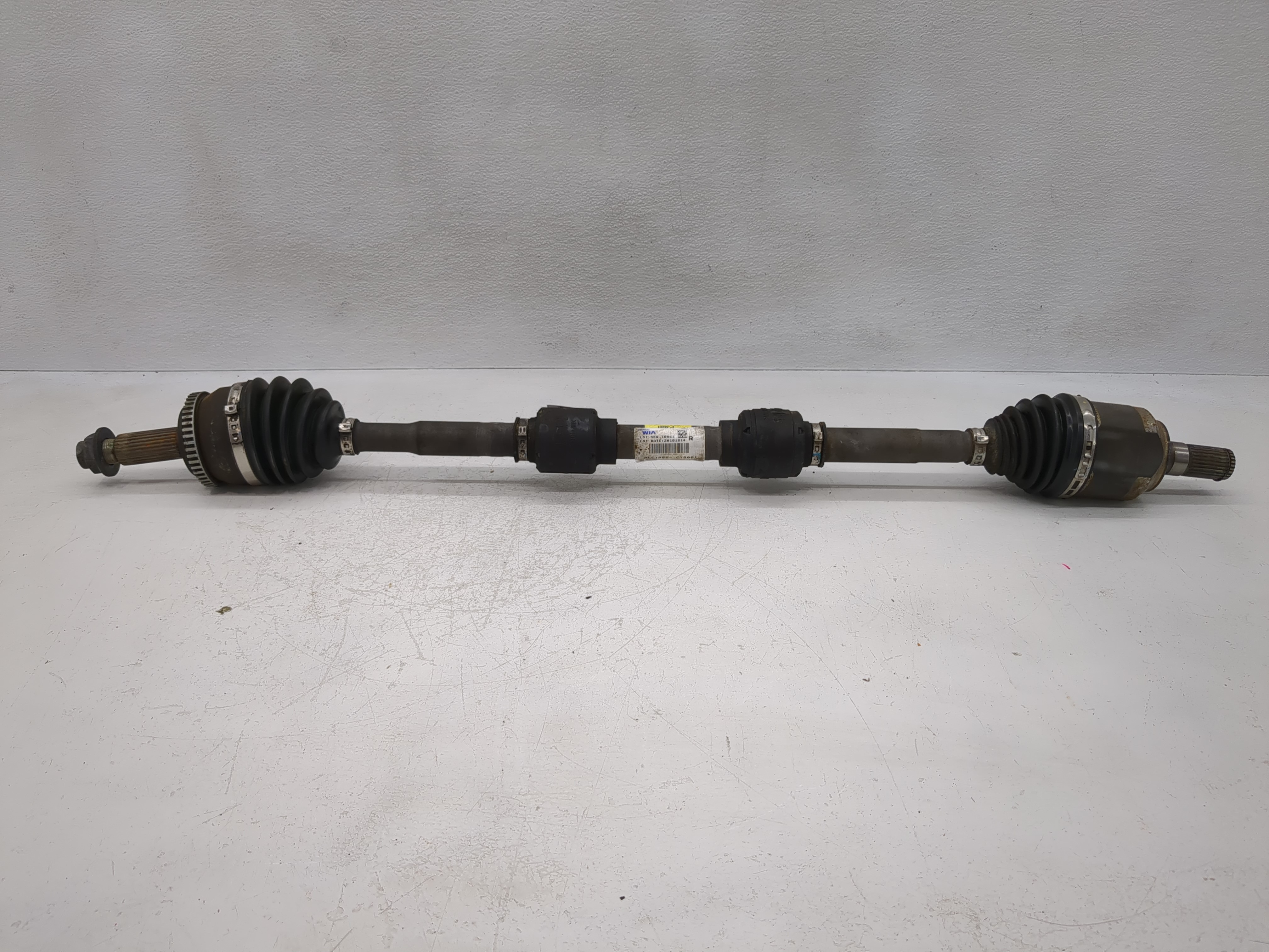 2014-2019 Kia Soul Axle Shaft Front Driver Cv C/v 1118390 - Oemusedautoparts1.com