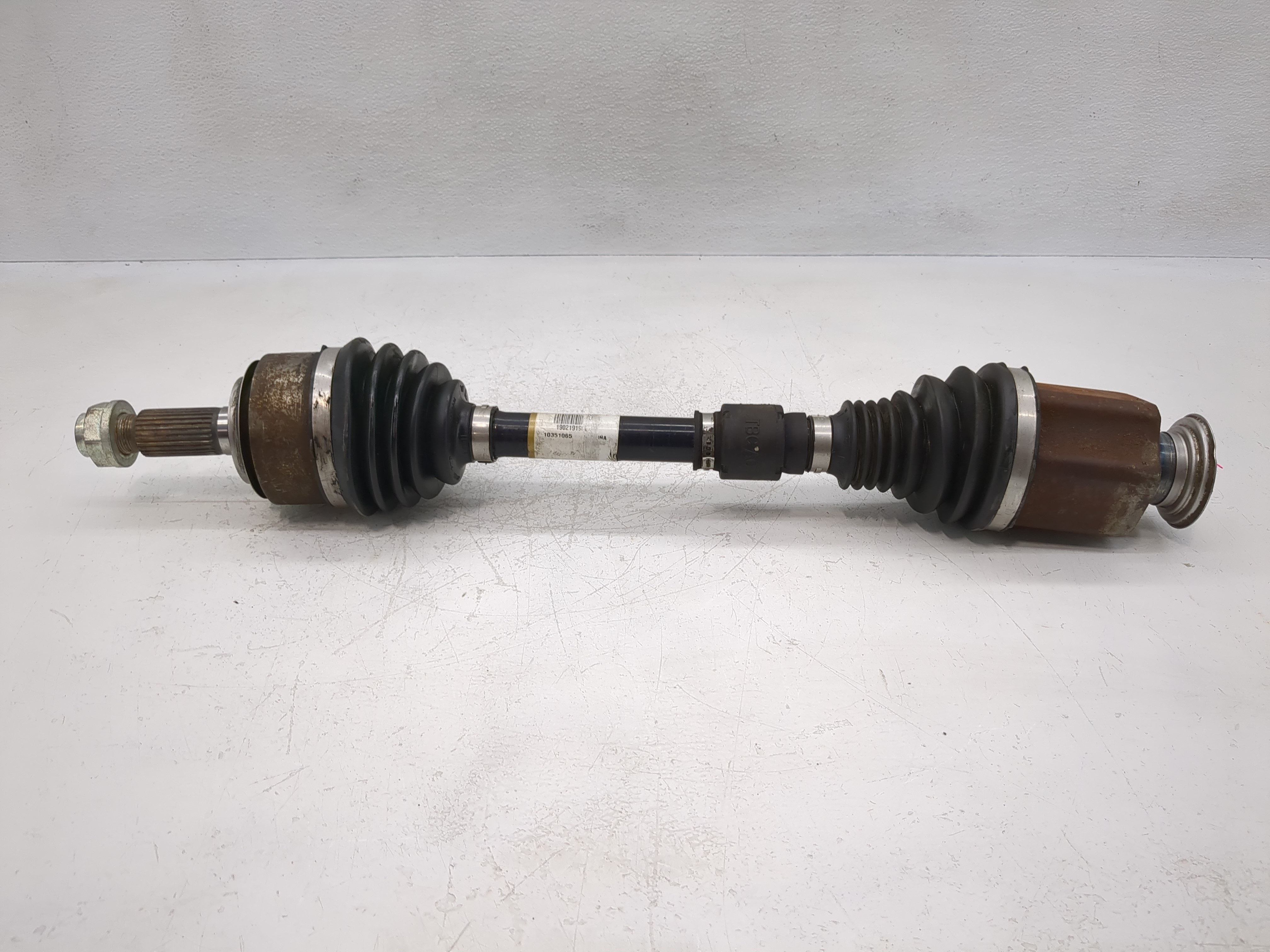 2017-2017 Honda Civic Axle Shaft Front Passenger Cv C/v 1118391 - Oemusedautoparts1.com