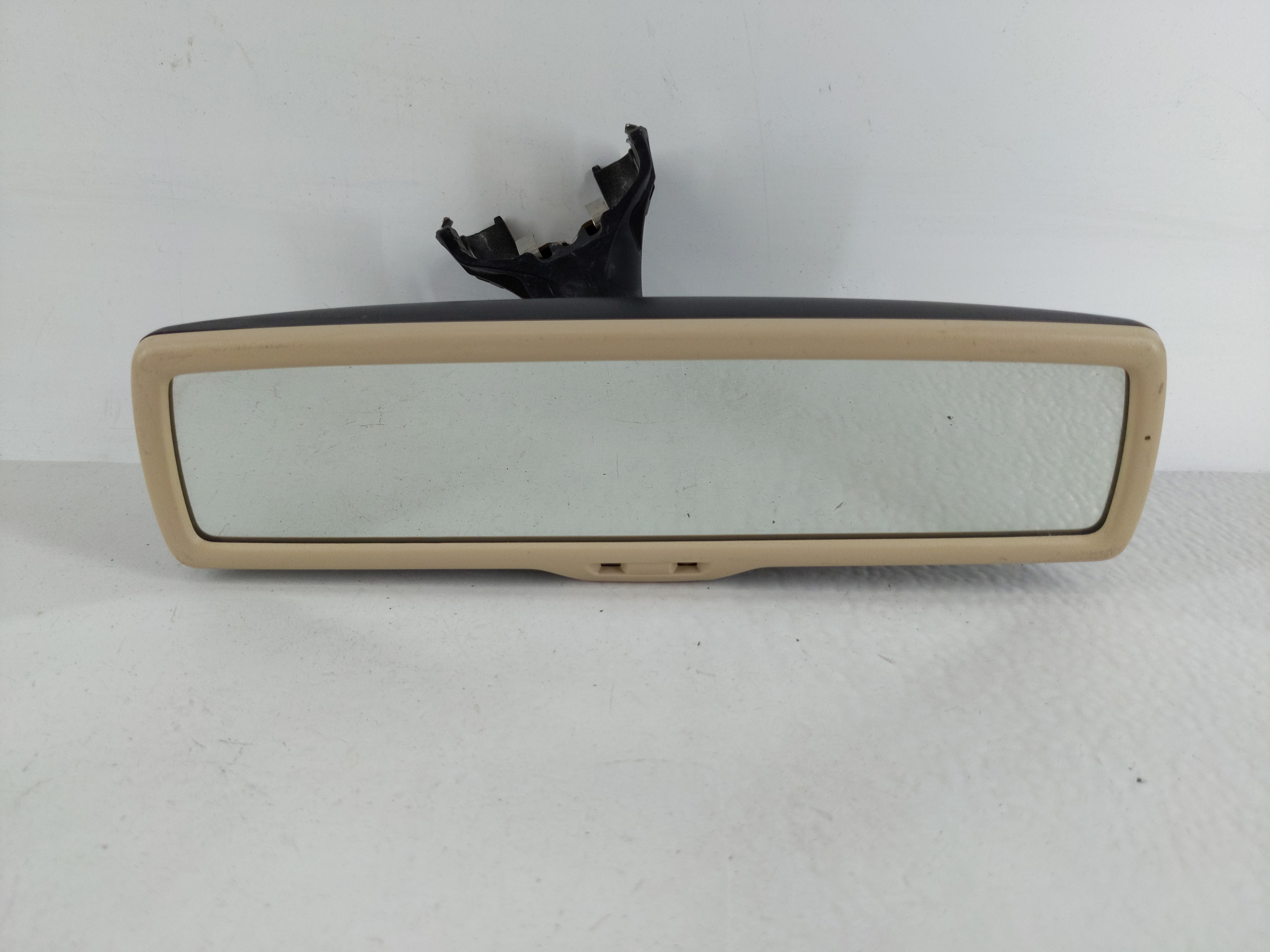 2009-2018 Volkswagen Tiguan Interior Rear View Mirror Oem 1118407 - Oemusedautoparts1.com