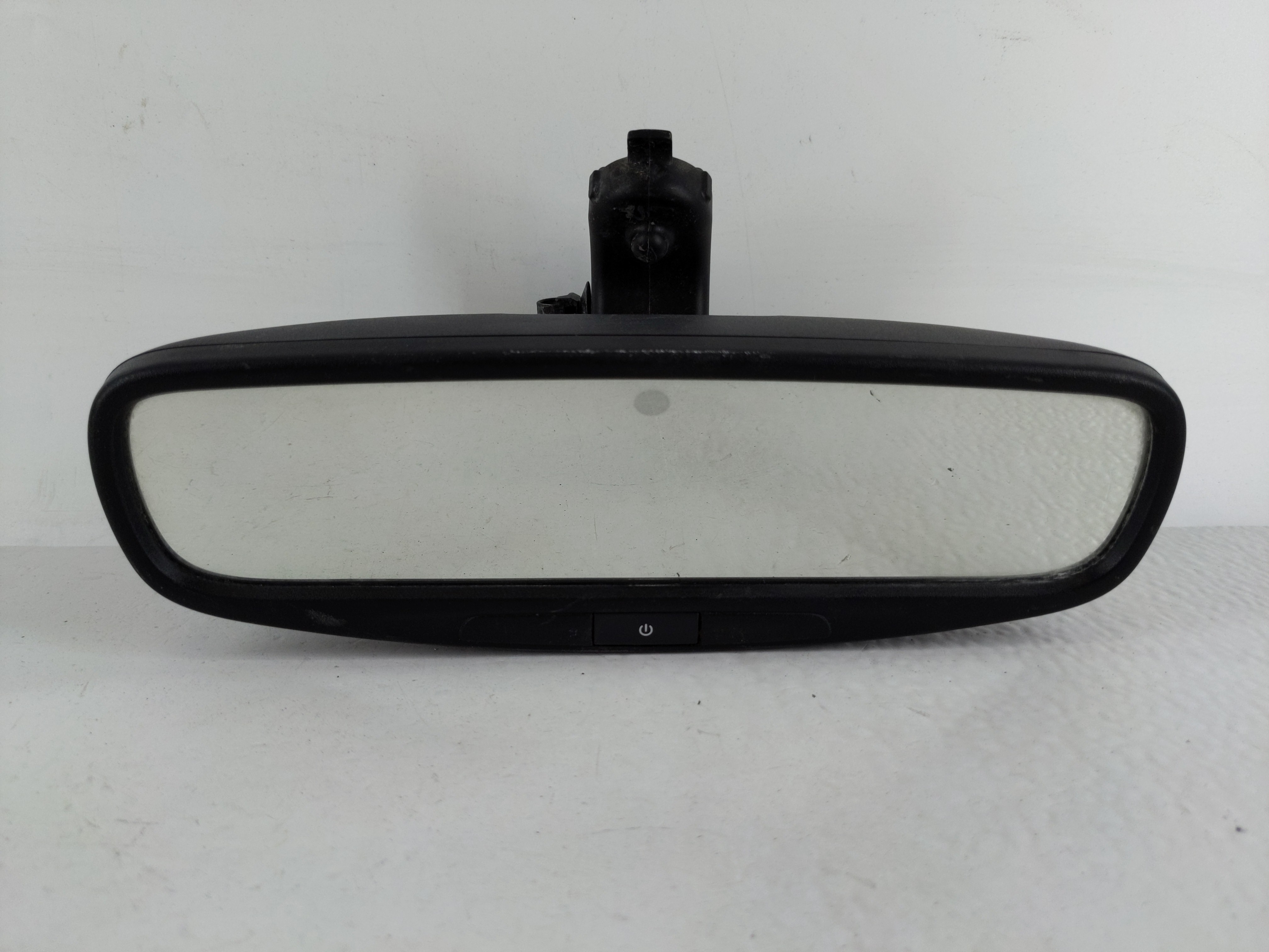 2017-2018 Dodge Durango Interior Rear View Mirror Oem 1118410 - Oemusedautoparts1.com