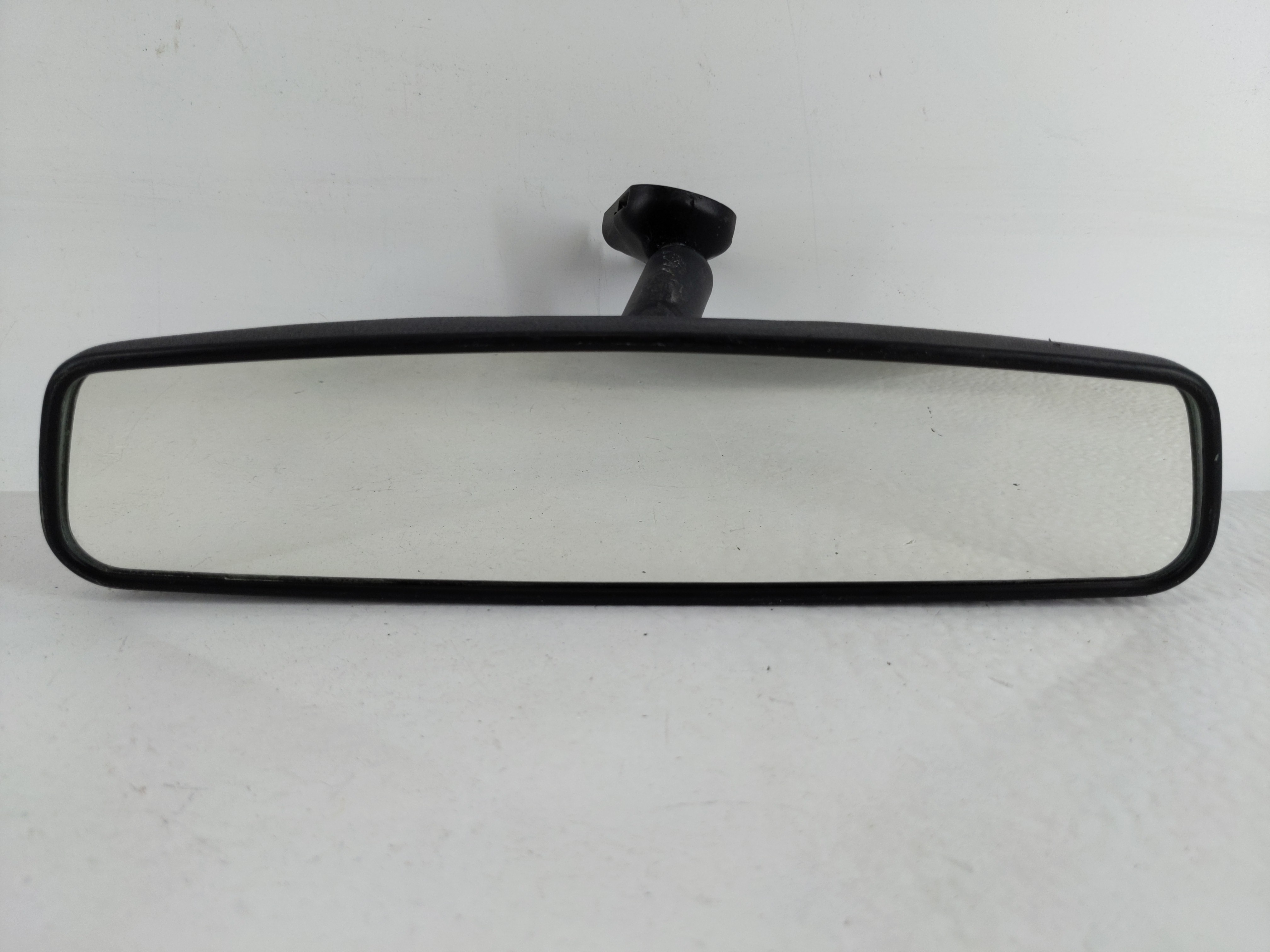 2019-2020 Hyundai Elantra Interior Rear View Mirror Oem 1118421 - Oemusedautoparts1.com