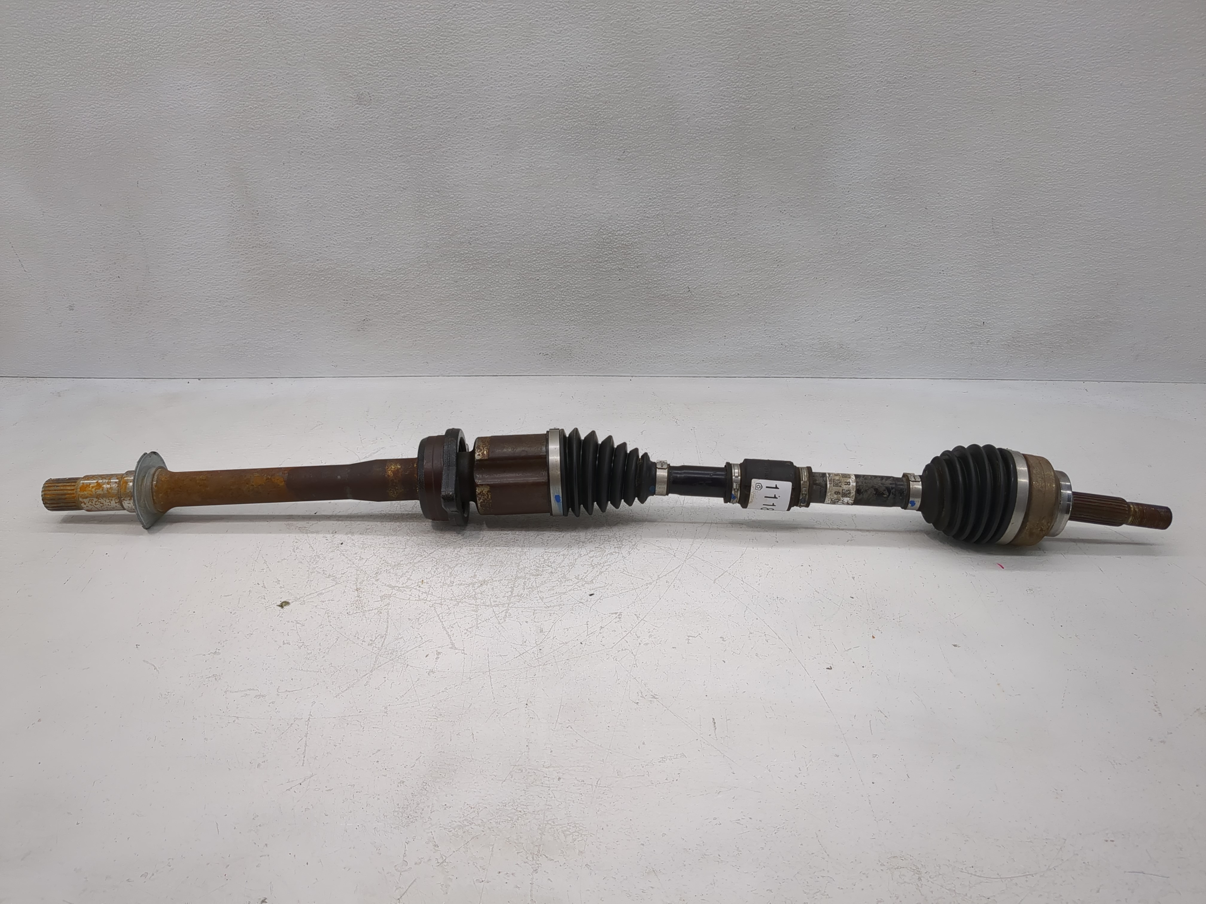 2018-2022 Toyota Camry Axle Shaft Front Passenger Cv C/v 1118433 - Oemusedautoparts1.com