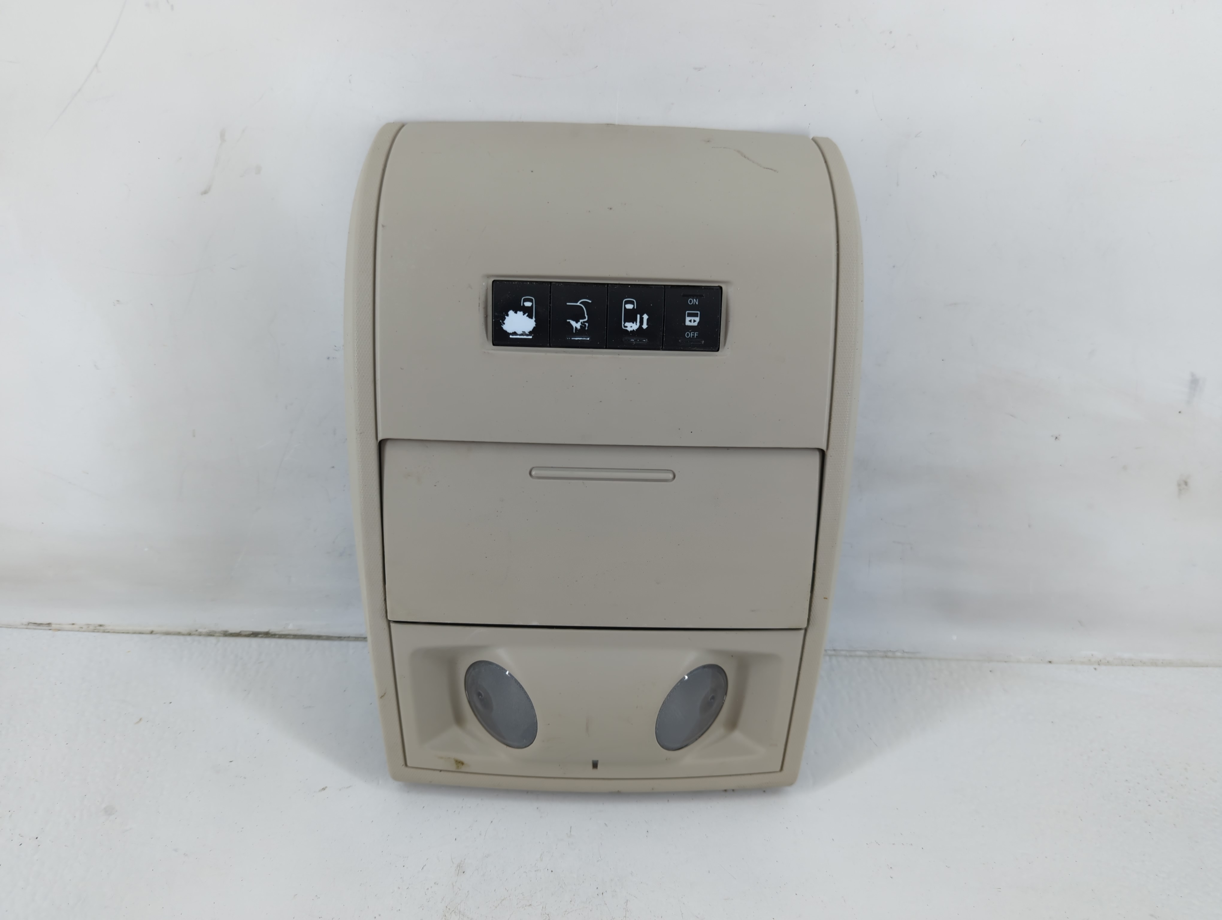 2011 Dodge Grand Caravan Overhead Roof Console 1118443 - Oemusedautoparts1.com