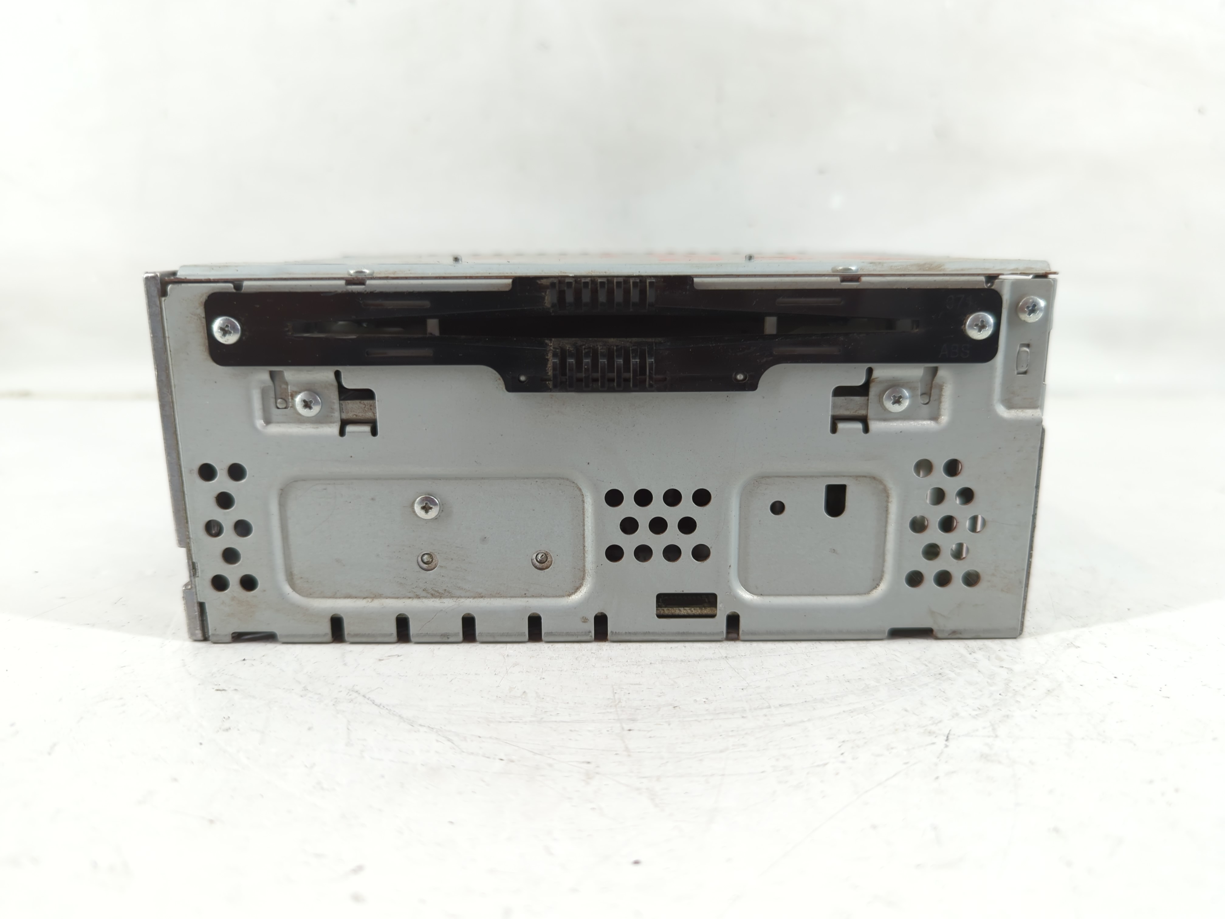 2013-2015 Ford Fusion Am Fm Cd Player Radio Receiver 1118483 - Oemusedautoparts1.com