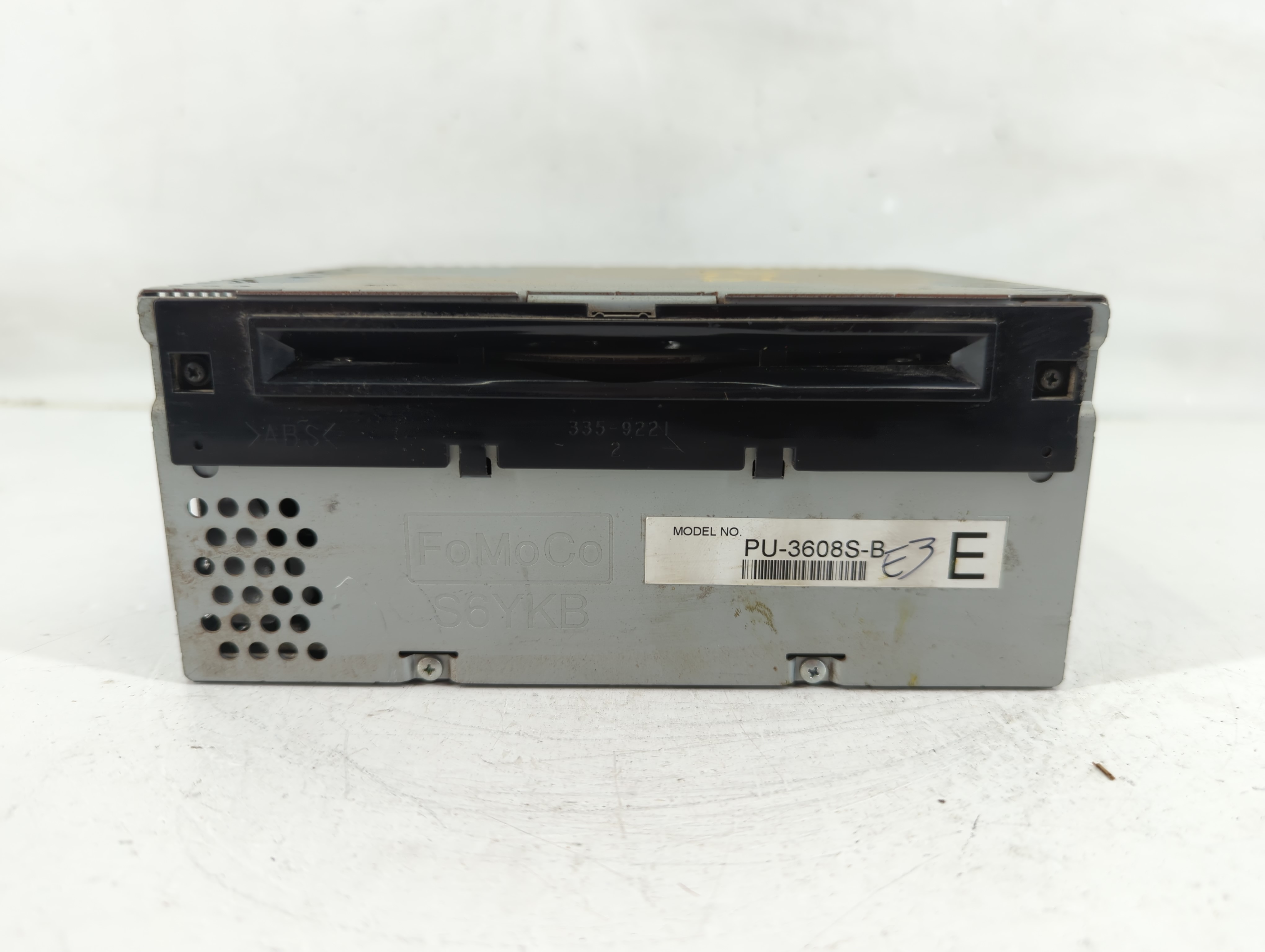 2016-2016 Ford Mustang Am Fm Cd Player Radio Receiver 1118501 - Oemusedautoparts1.com