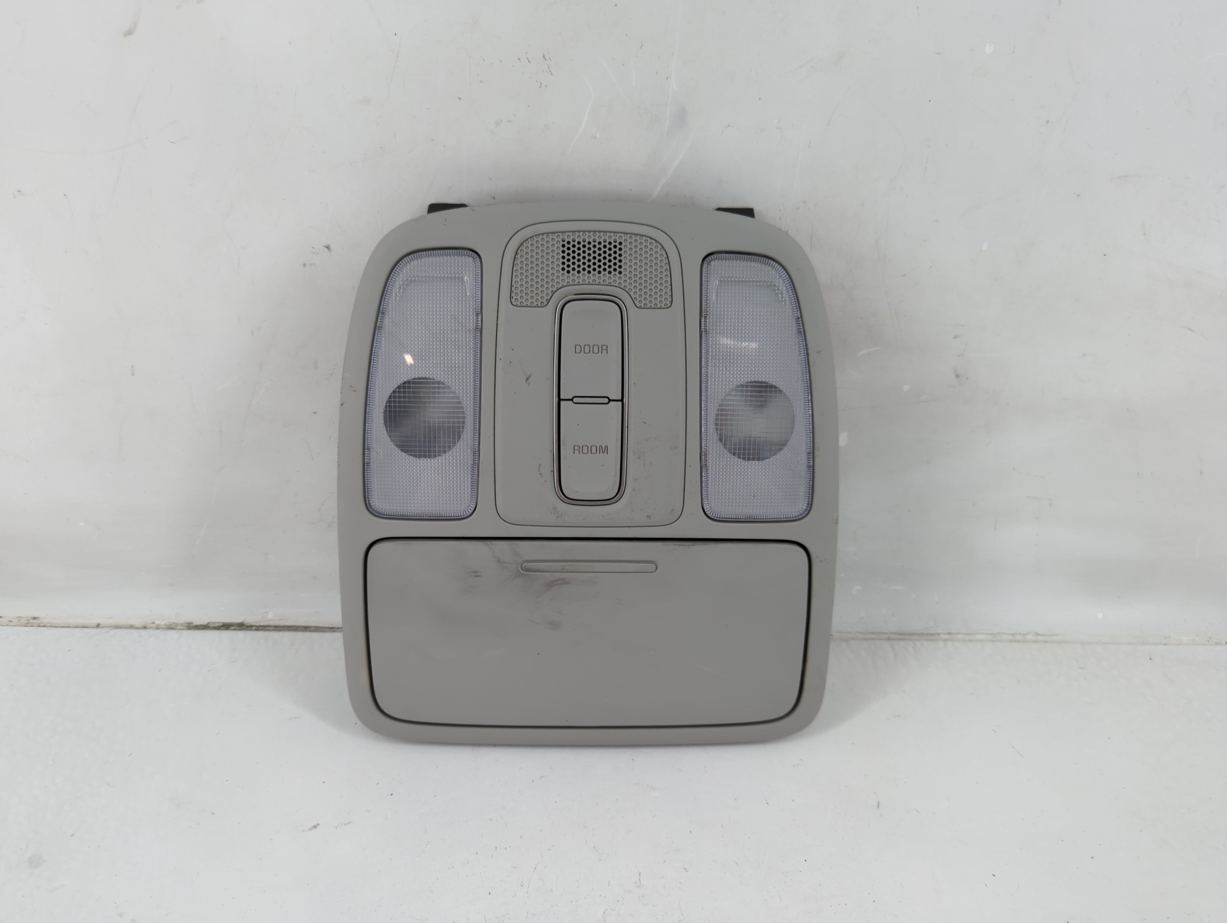 2015 Kia Soul Overhead Roof Console 1118531 - Oemusedautoparts1.com