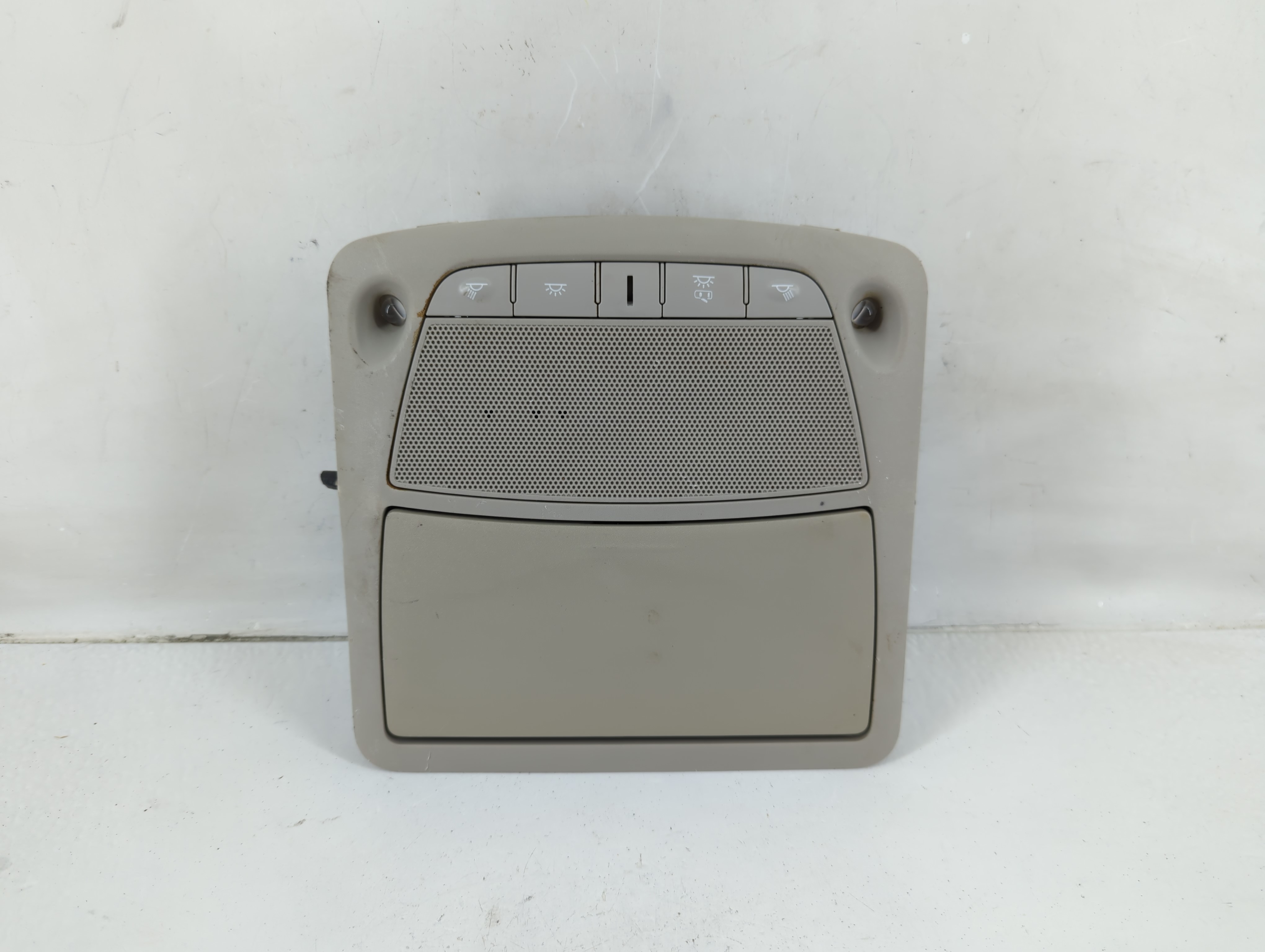 2015 Nissan Rogue Overhead Roof Console 1118540 - Oemusedautoparts1.com