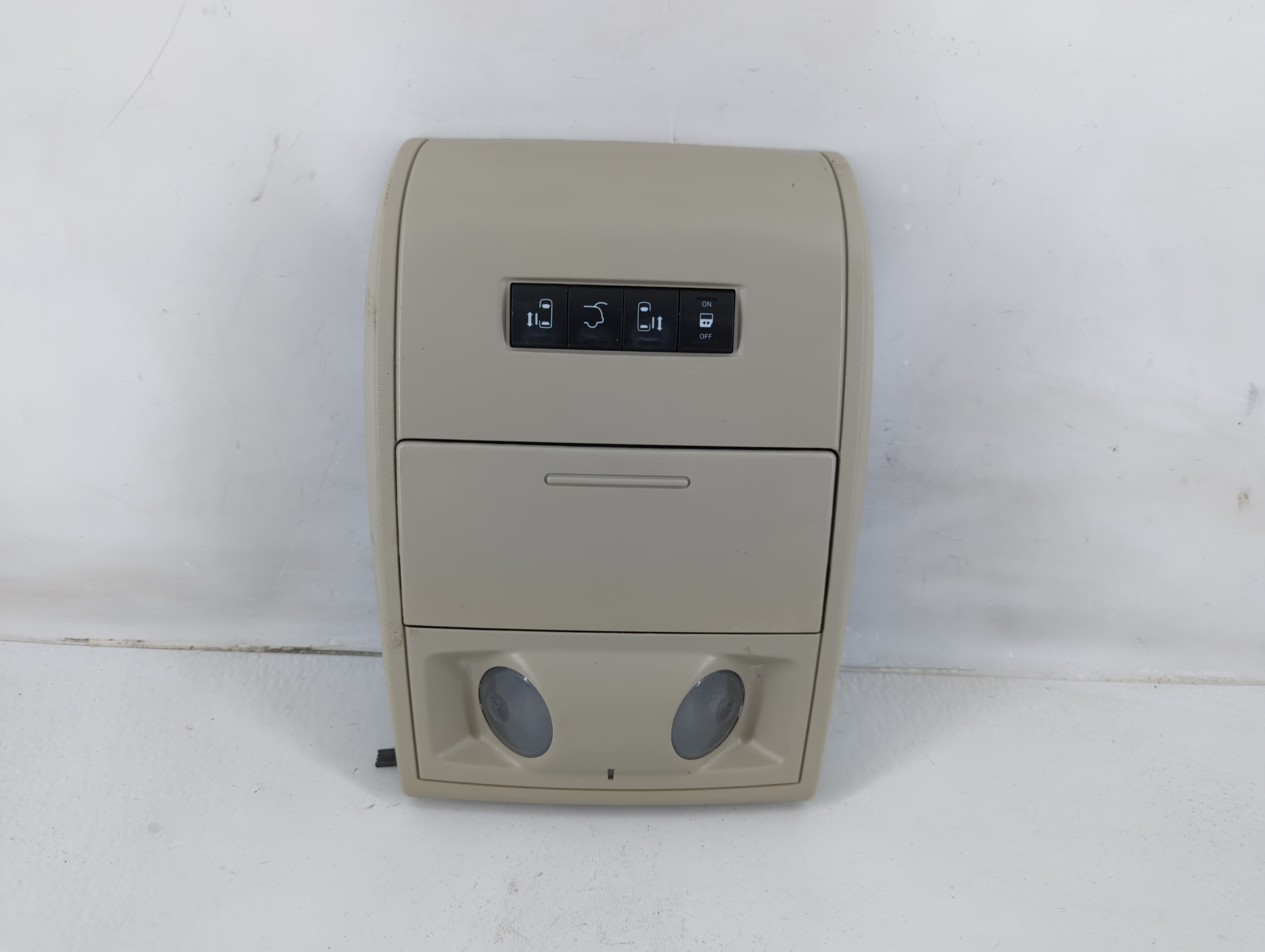 2016 Dodge Grand Caravan Overhead Roof Console 1118541 - Oemusedautoparts1.com