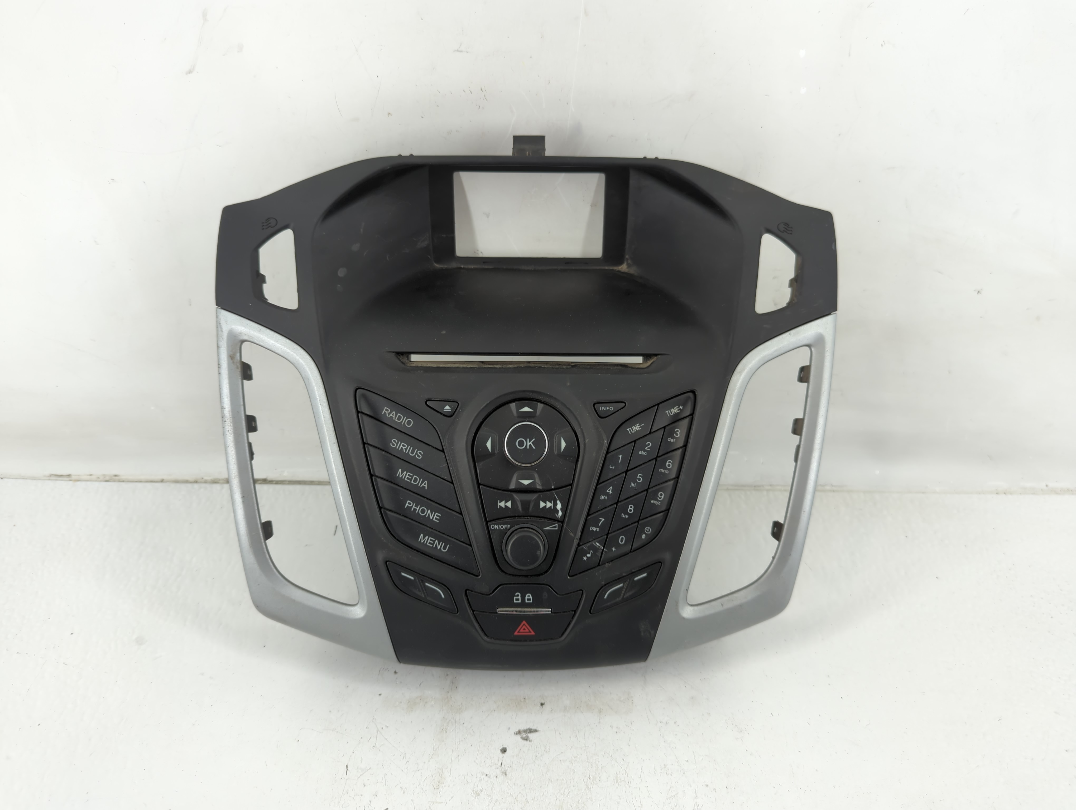 Picture of 2013-2014 Ford Focus Am Fm Cd Player Radio Receiver 1118599
