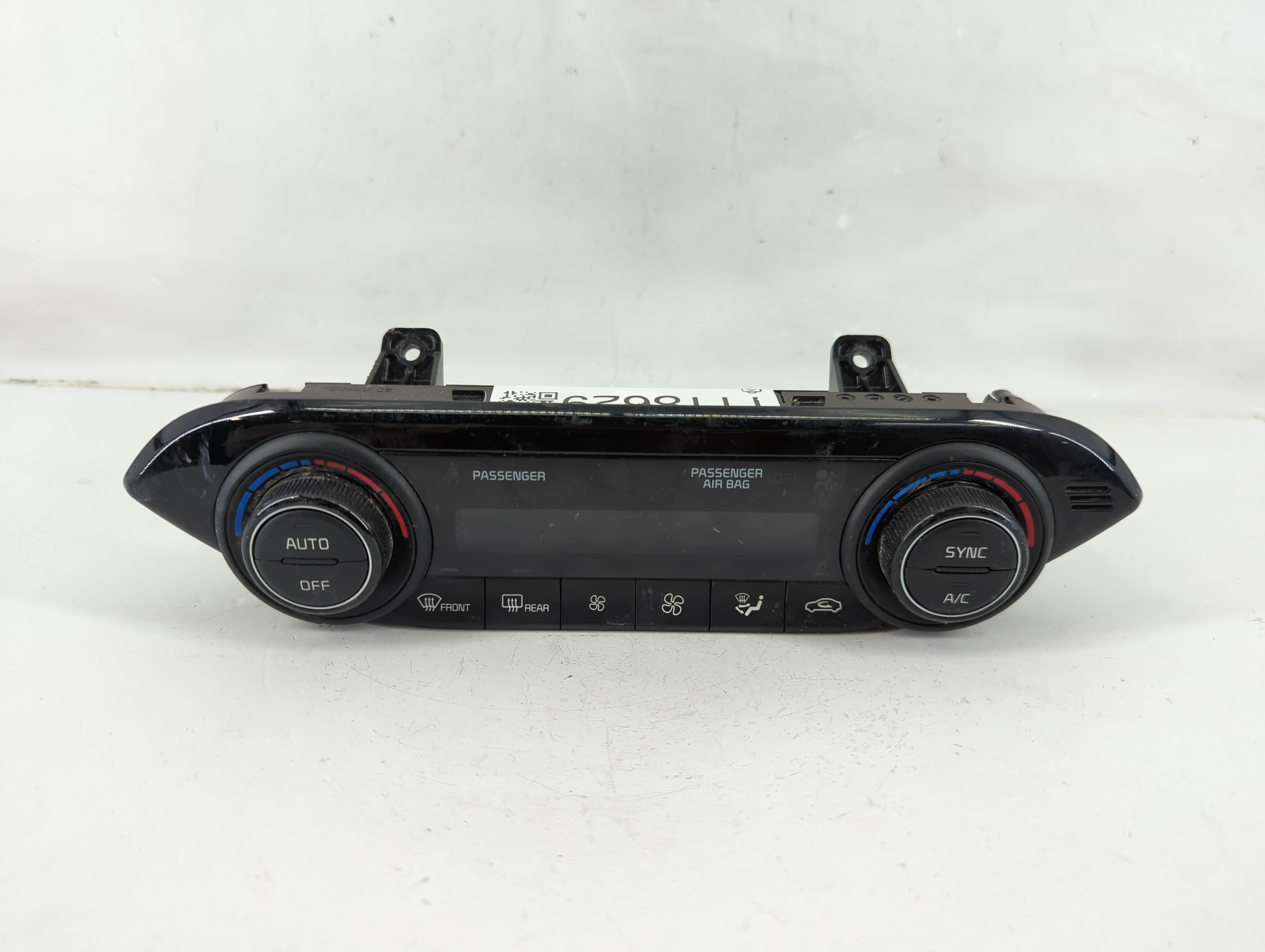 2022-2022 Kia Forte Ac Heater Climate Control 97250-m6hb0wk 1118629 - Oemusedautoparts1.com