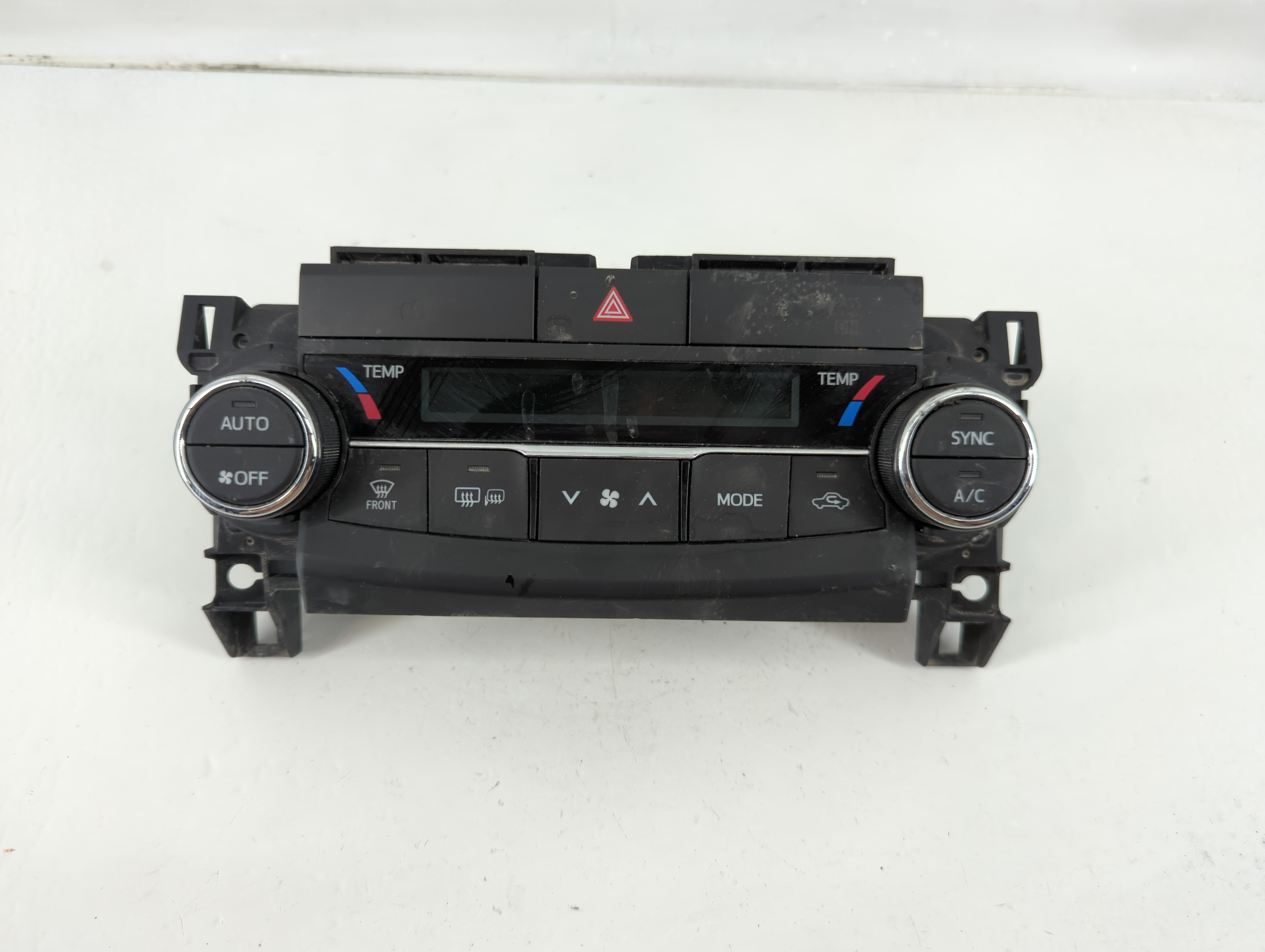 Picture of 2015-2017 Toyota Camry Ac Heater Climate Control 55900-06300 1118669