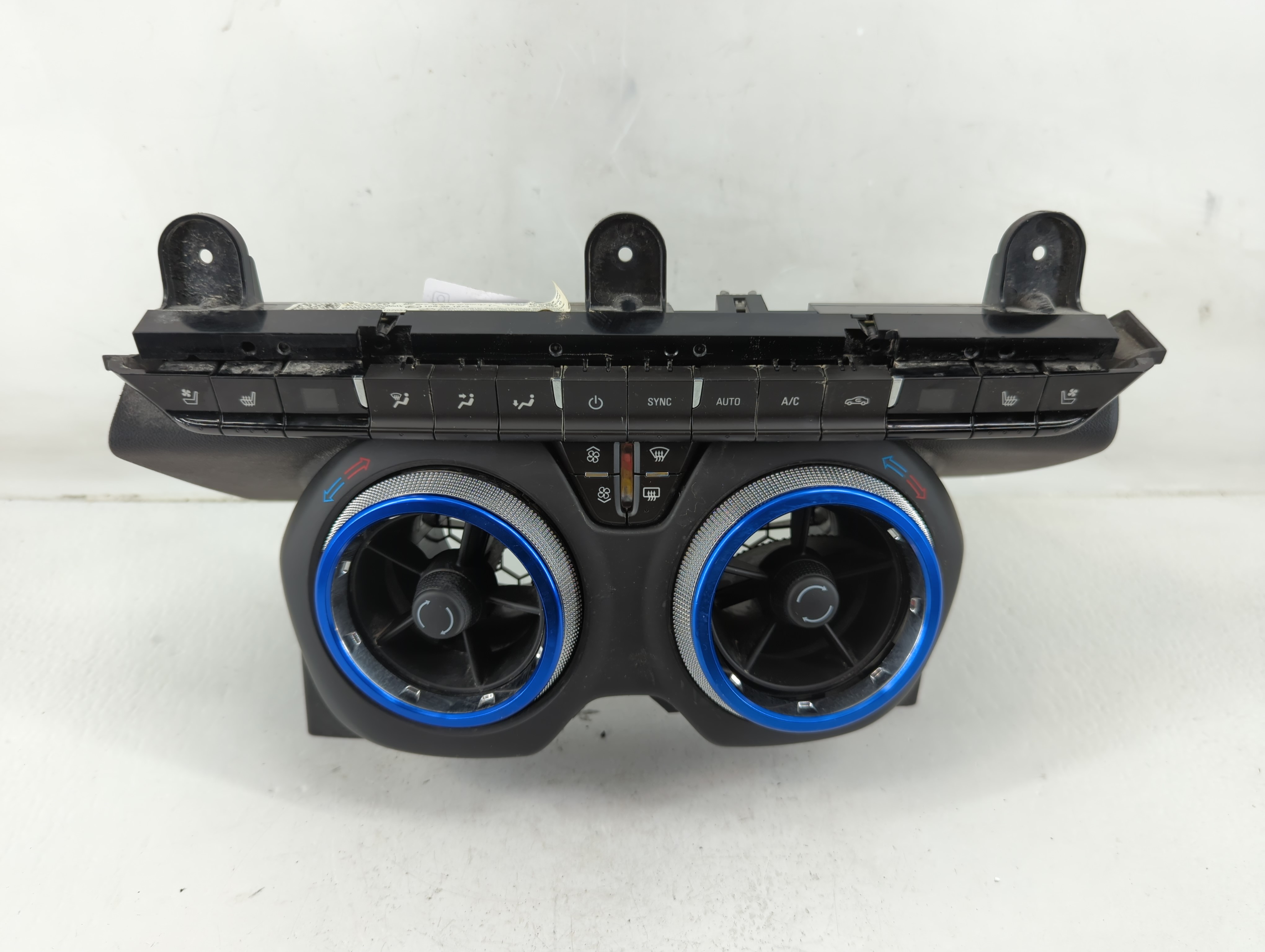 2018-2021 Chevrolet Camaro Ac Heater Climate Control 84441501 1118747 - Oemusedautoparts1.com