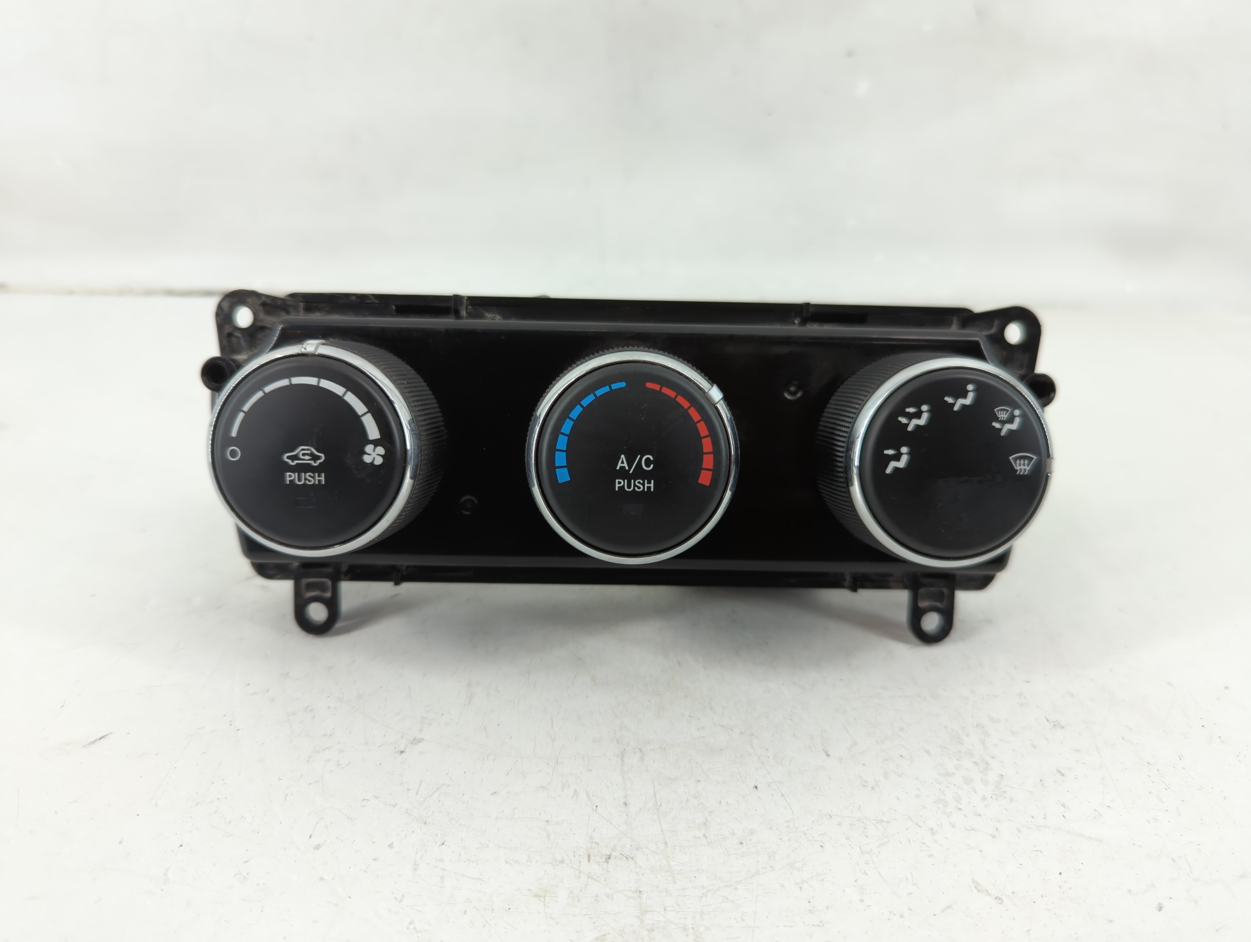 2014-2018 Ram Promaster 2500 Ac Heater Climate Control P5nc23dx9af 1118750 - Oemusedautoparts1.com
