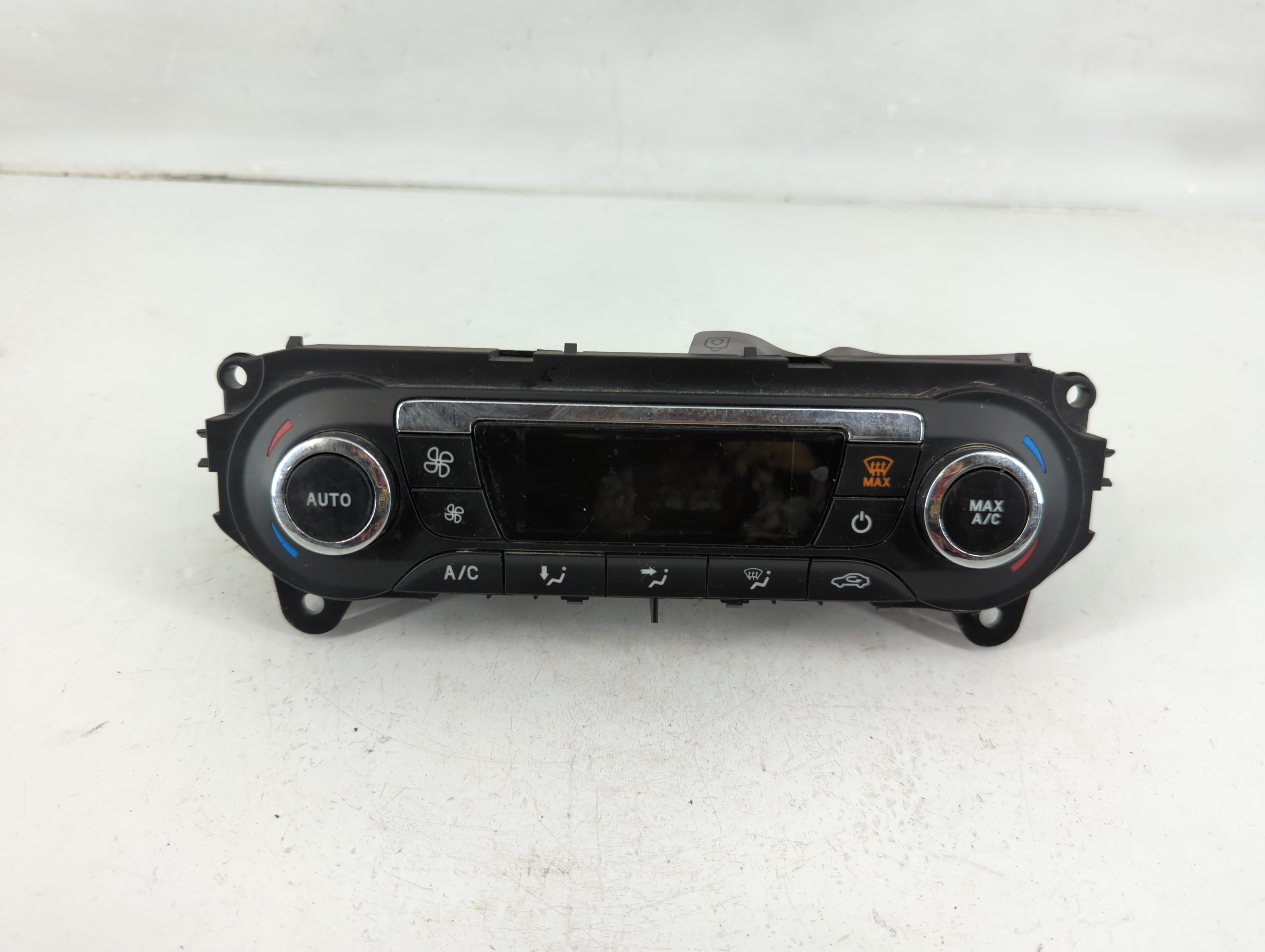 2013-2014 Ford Focus Ac Heater Climate Control Bm5t-18c612-al 1118751 - Oemusedautoparts1.com