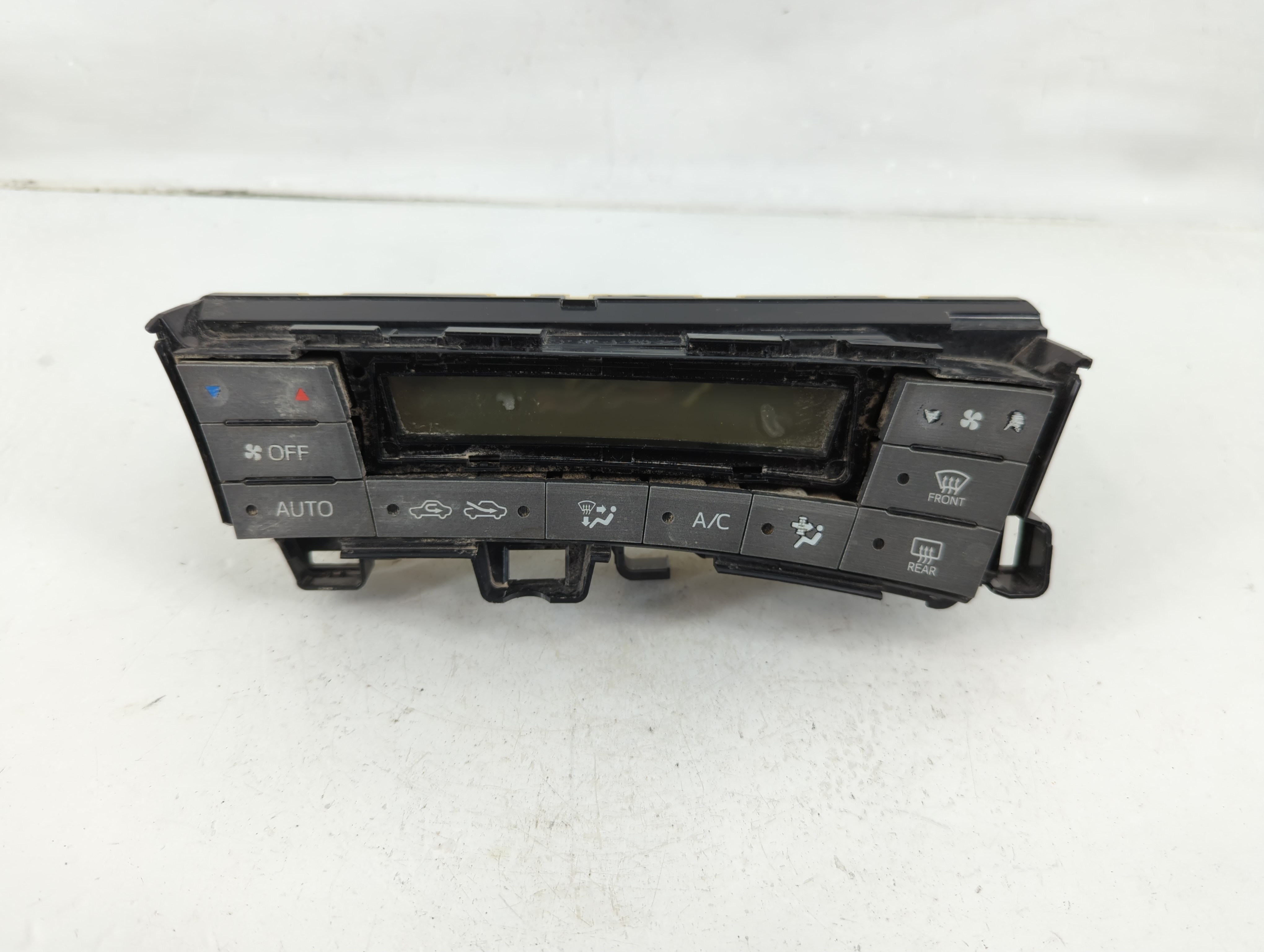 2013-2015 Toyota Prius Ac Heater Climate Control 55900-47120 1118807 - Oemusedautoparts1.com