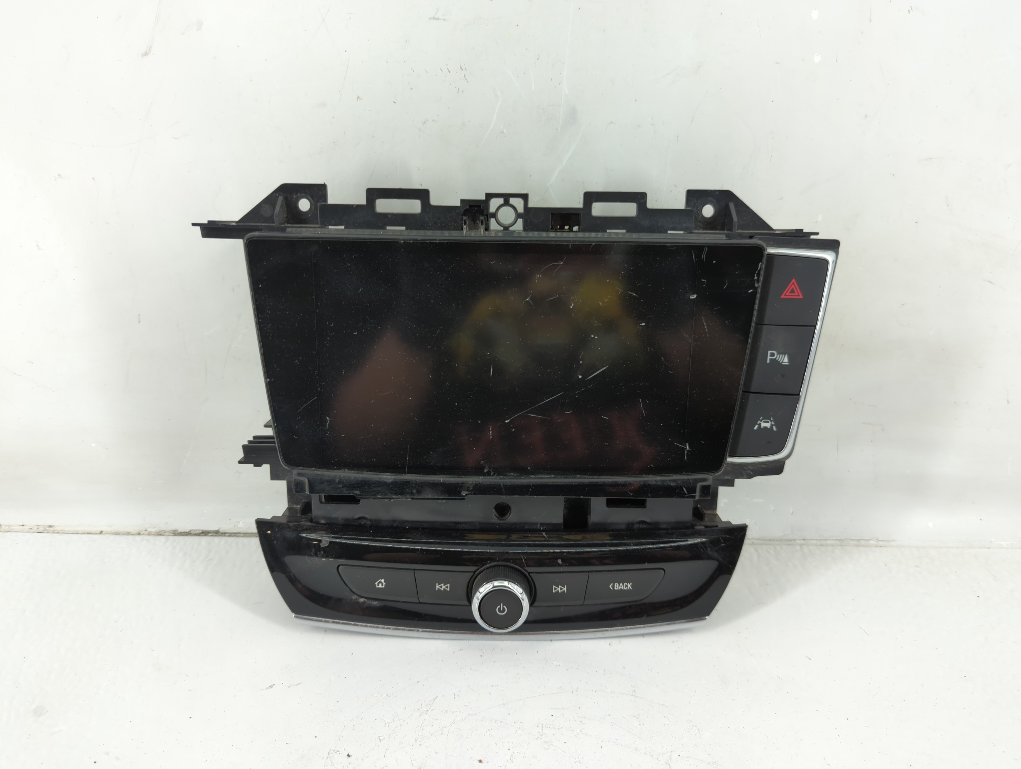 2018-2019 Buick Enclave Am Fm Cd Player Radio Receiver 1118824 - Oemusedautoparts1.com