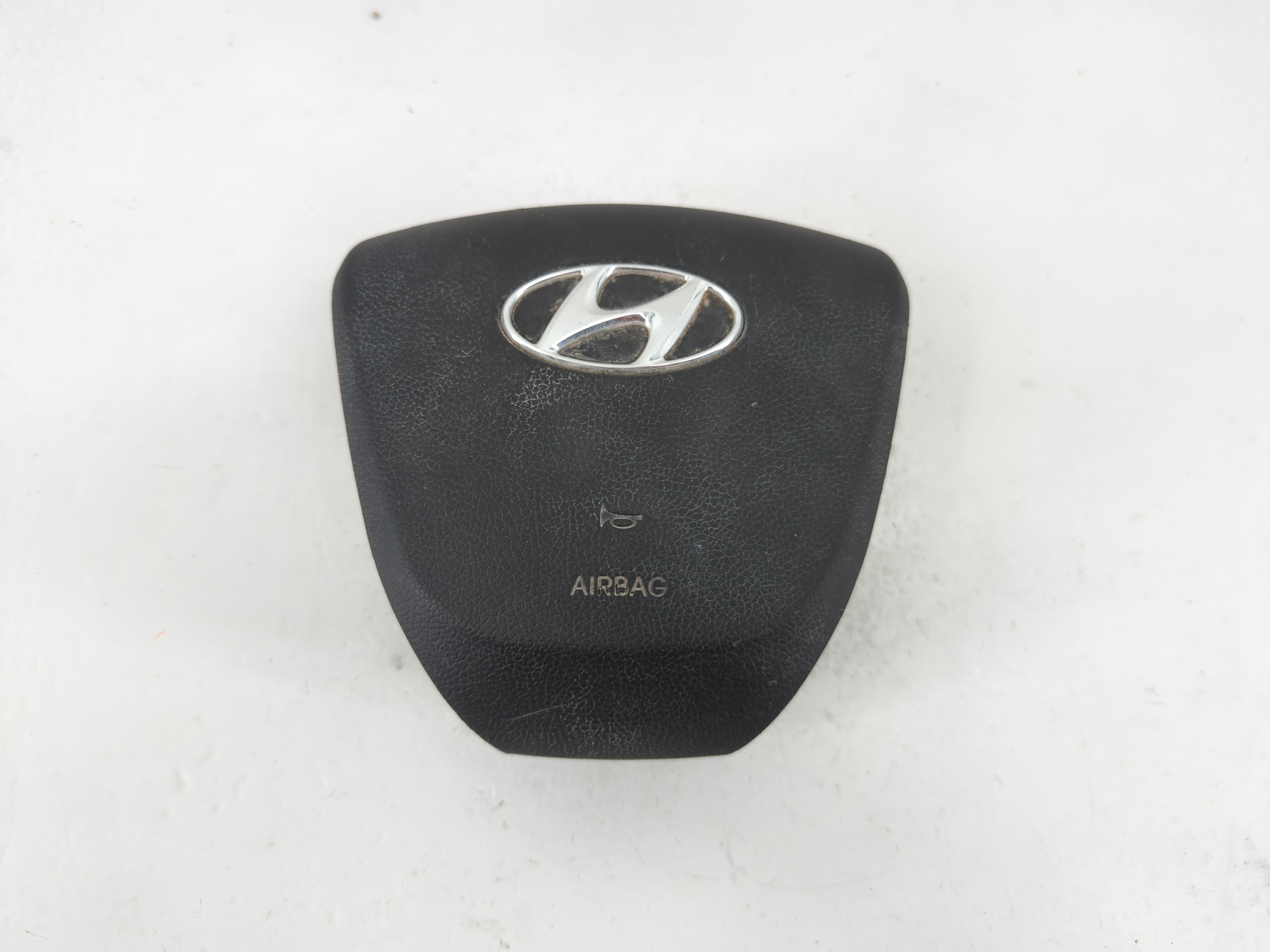 2012-2017 Hyundai Accent Air Bag Driver Left Steering Wheel Mounted 1118846 - Oemusedautoparts1.com