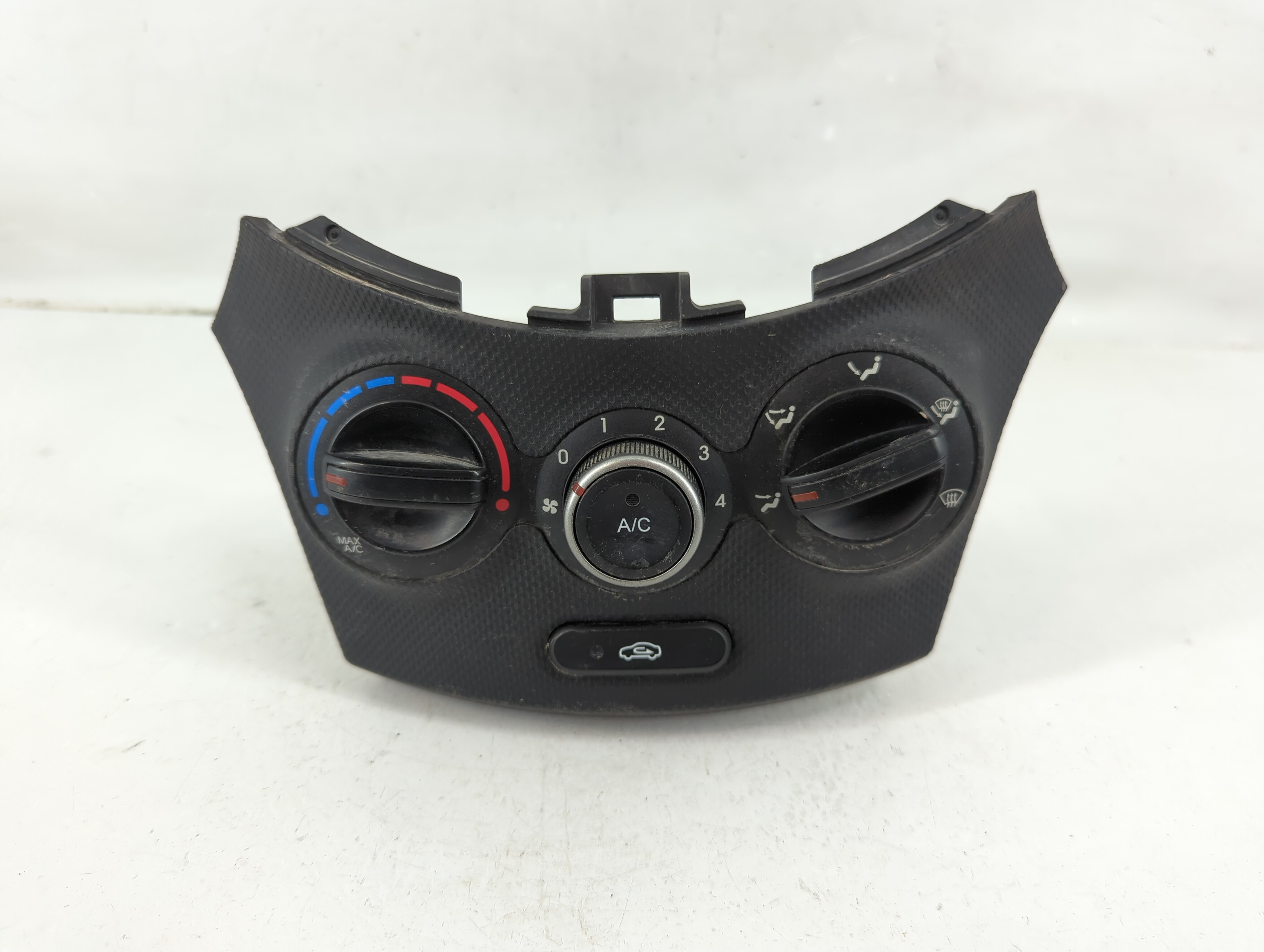 2015-2017 Hyundai Accent Ac Heater Climate Control 97250-1rbl1 1118879 - Oemusedautoparts1.com