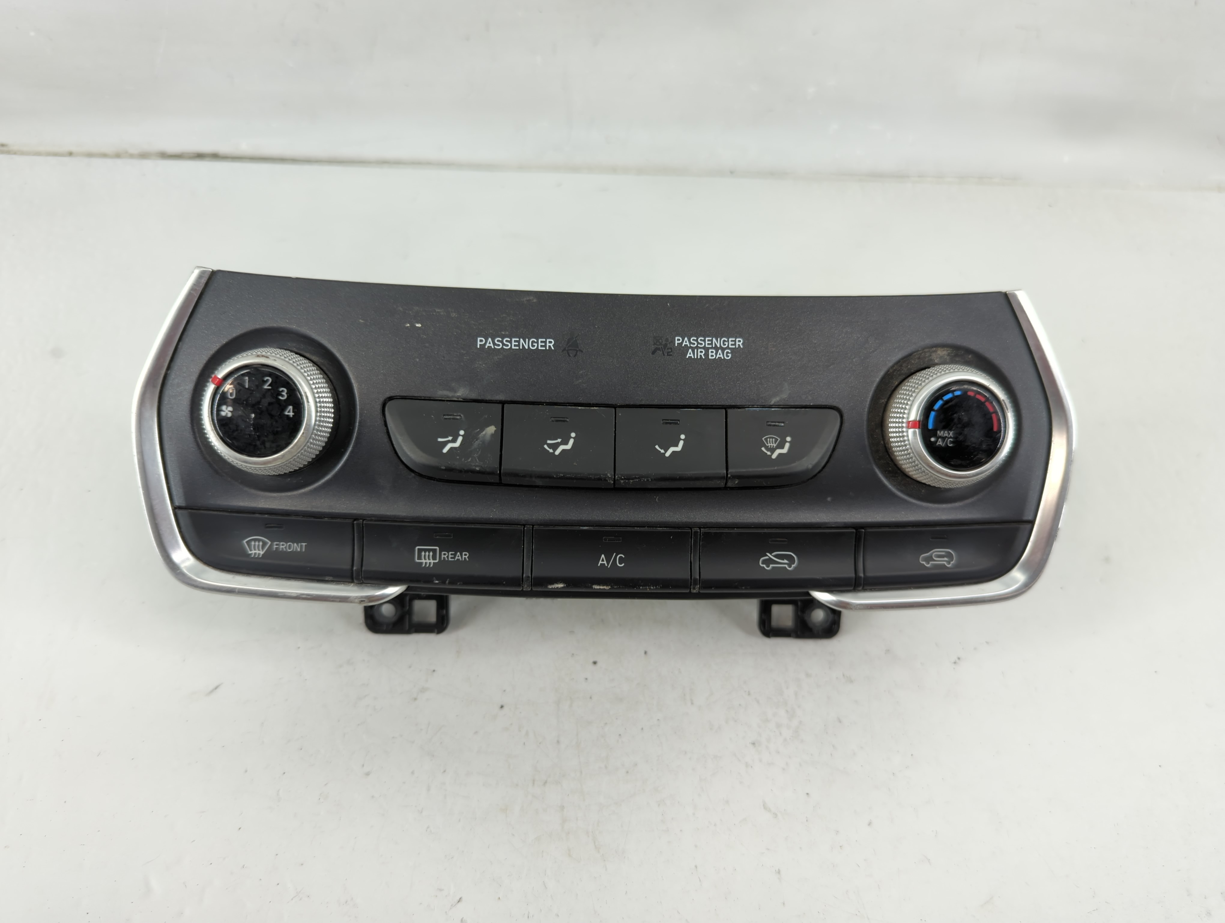 2020-2020 Hyundai Santa Fe Ac Heater Climate Control 97250-s2aa1 1118883 - Oemusedautoparts1.com