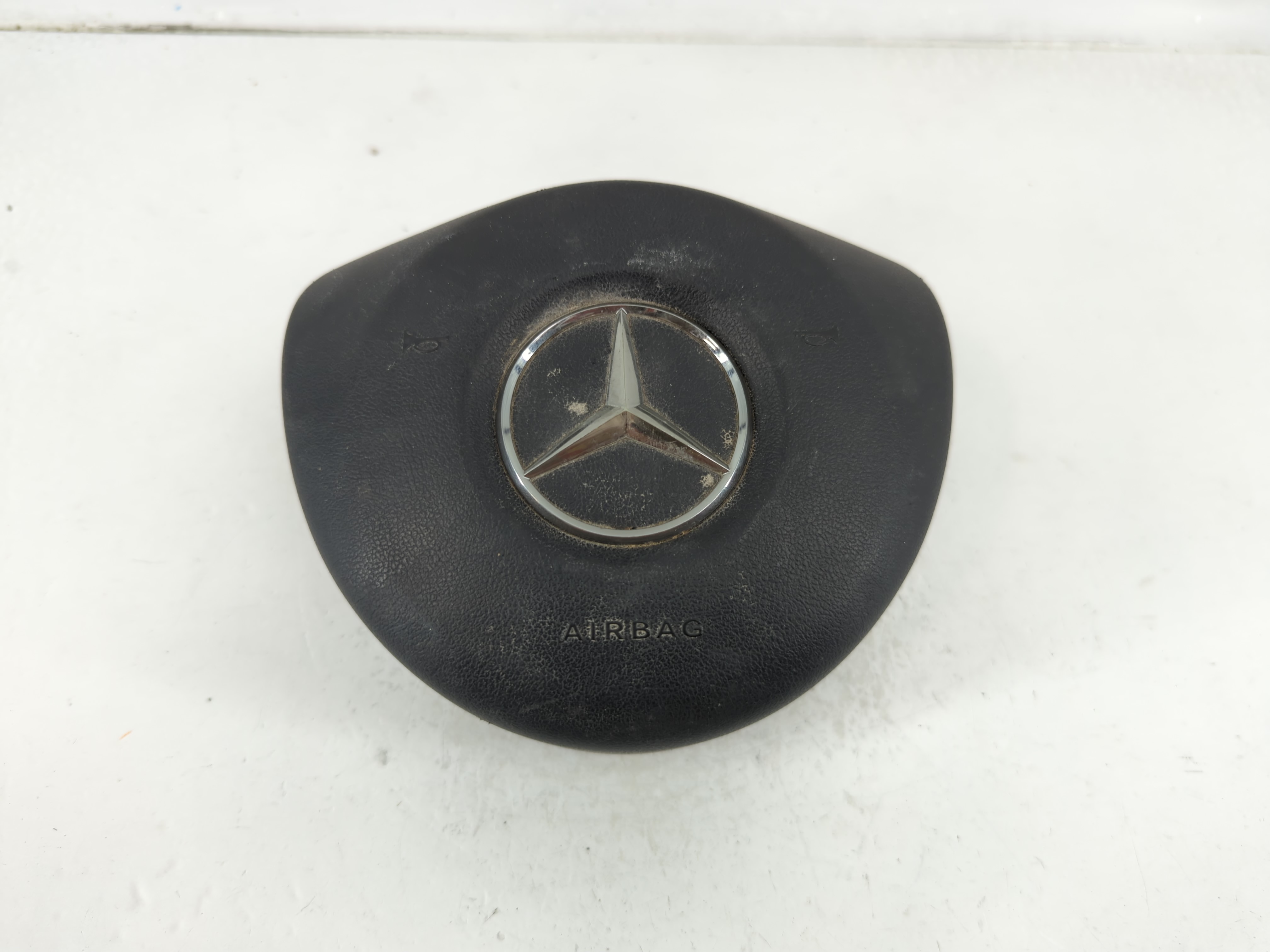2016 Mercedes-benz Gla250 Air Bag Driver Left Steering Wheel Mounted 1118916 - Oemusedautoparts1.com