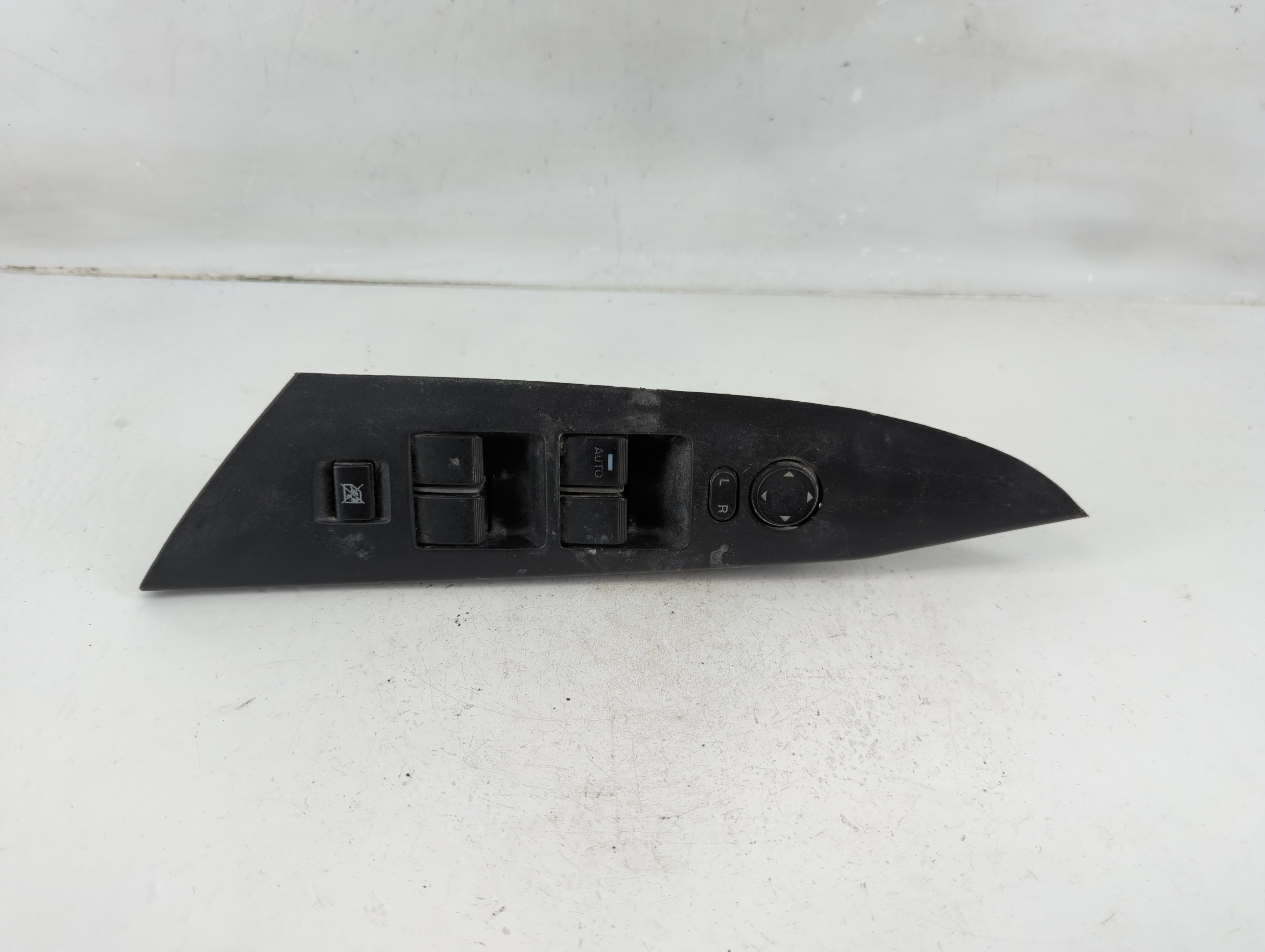 Picture of 2010-2013 Mazda 3 Driver Left Door Master Power Window Switch 1118958