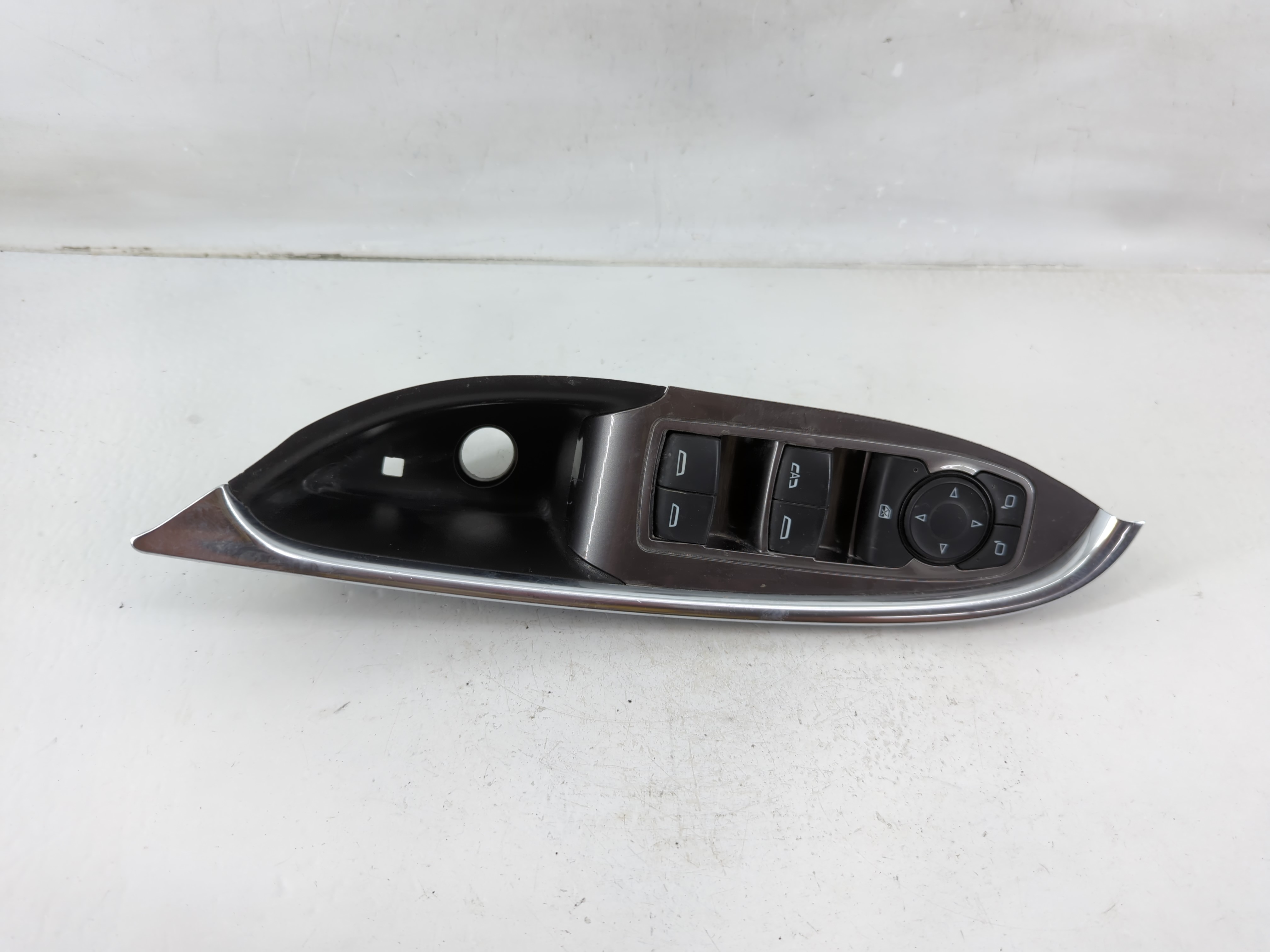 2016-2021 Chevrolet Malibu Driver Left Door Master Power Window Switch 1118961 - Oemusedautoparts1.com
