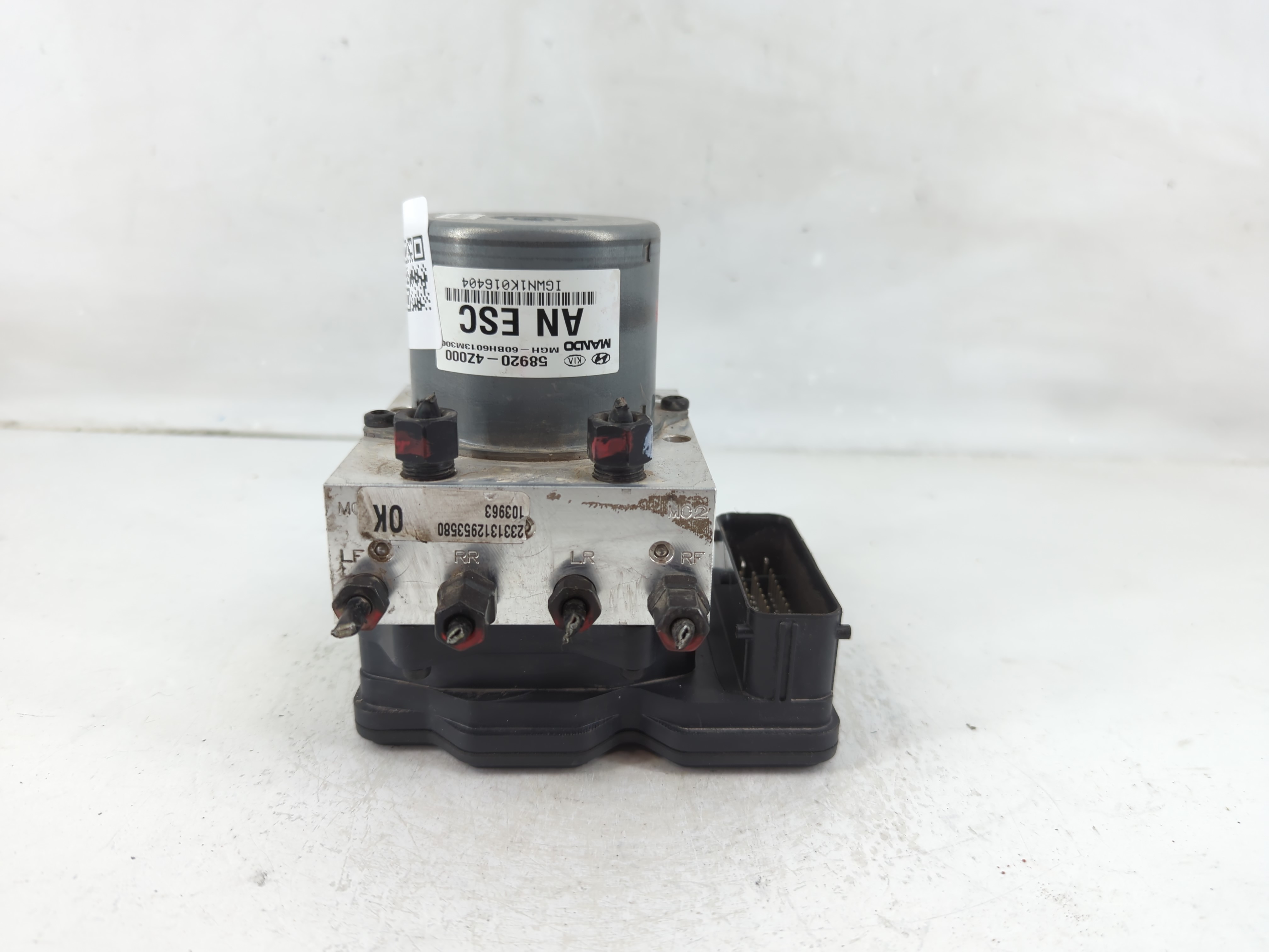 2014-2016 Hyundai Santa Fe Abs Pump Control Module 1119003 - Oemusedautoparts1.com