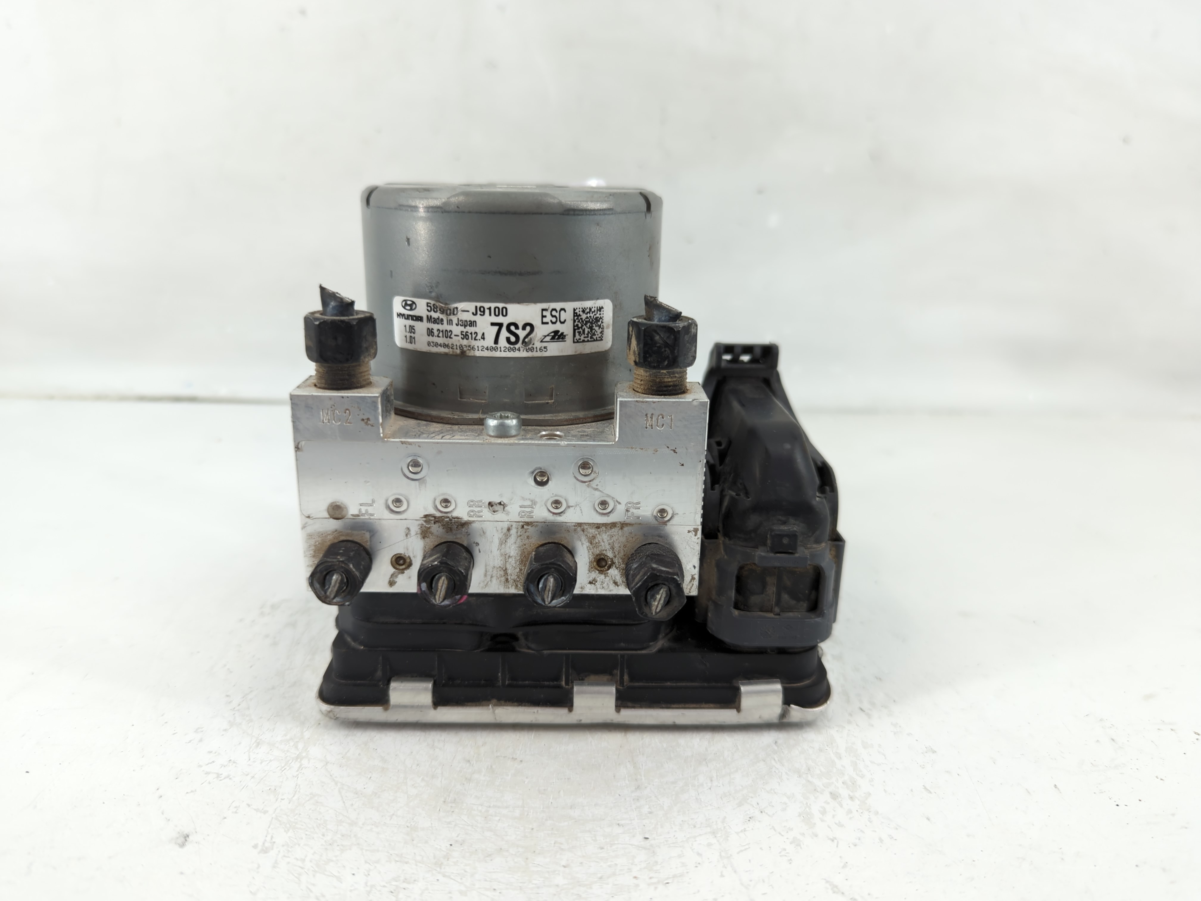 2018-2021 Hyundai Kona Abs Pump Control Module 1119006 - Oemusedautoparts1.com