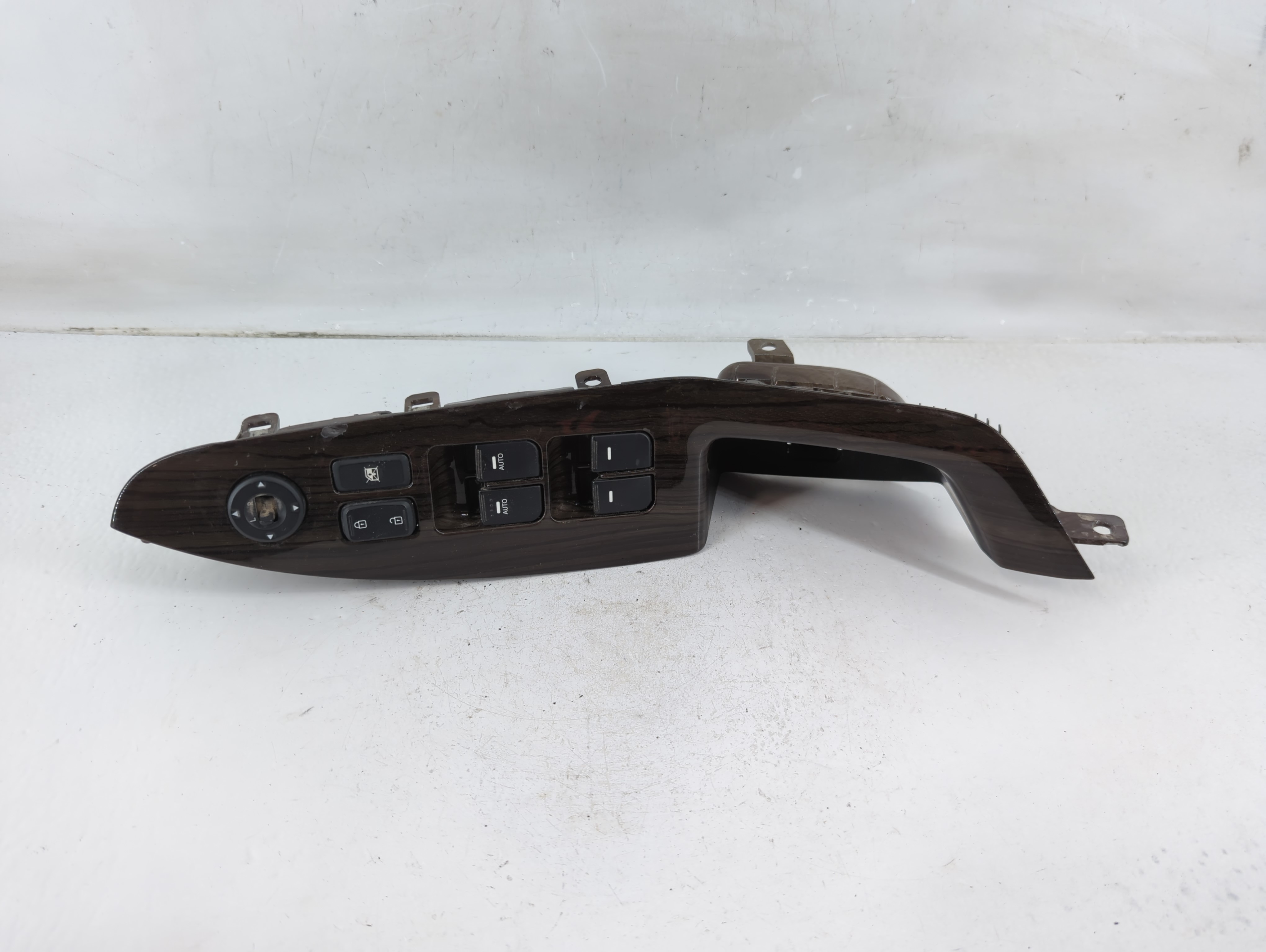 2014-2015 Kia Optima Driver Left Door Master Power Window Switch 1119035 - Oemusedautoparts1.com