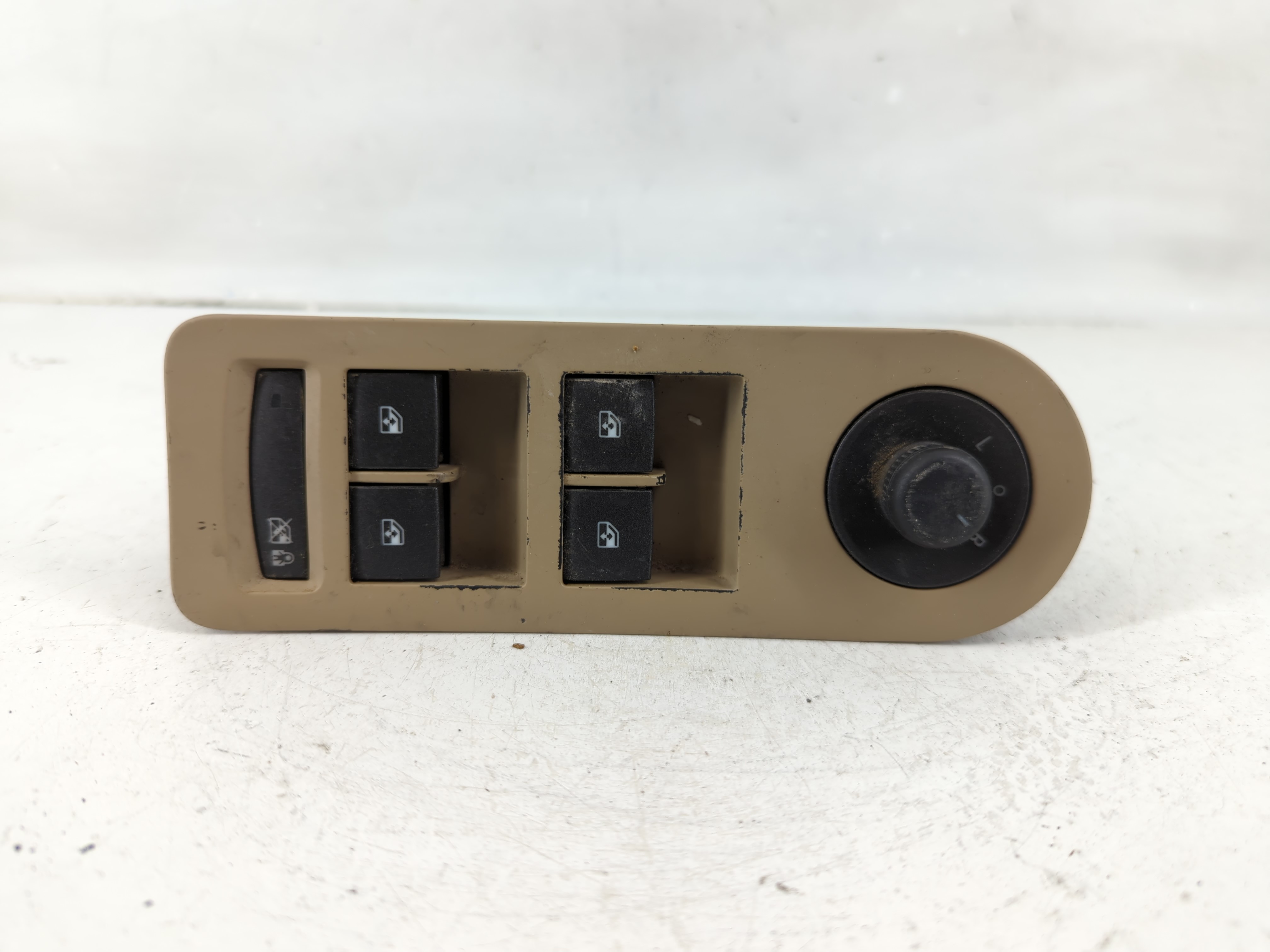 2010-2013 Buick Lacrosse Driver Left Door Master Power Window Switch 1119050 - Oemusedautoparts1.com