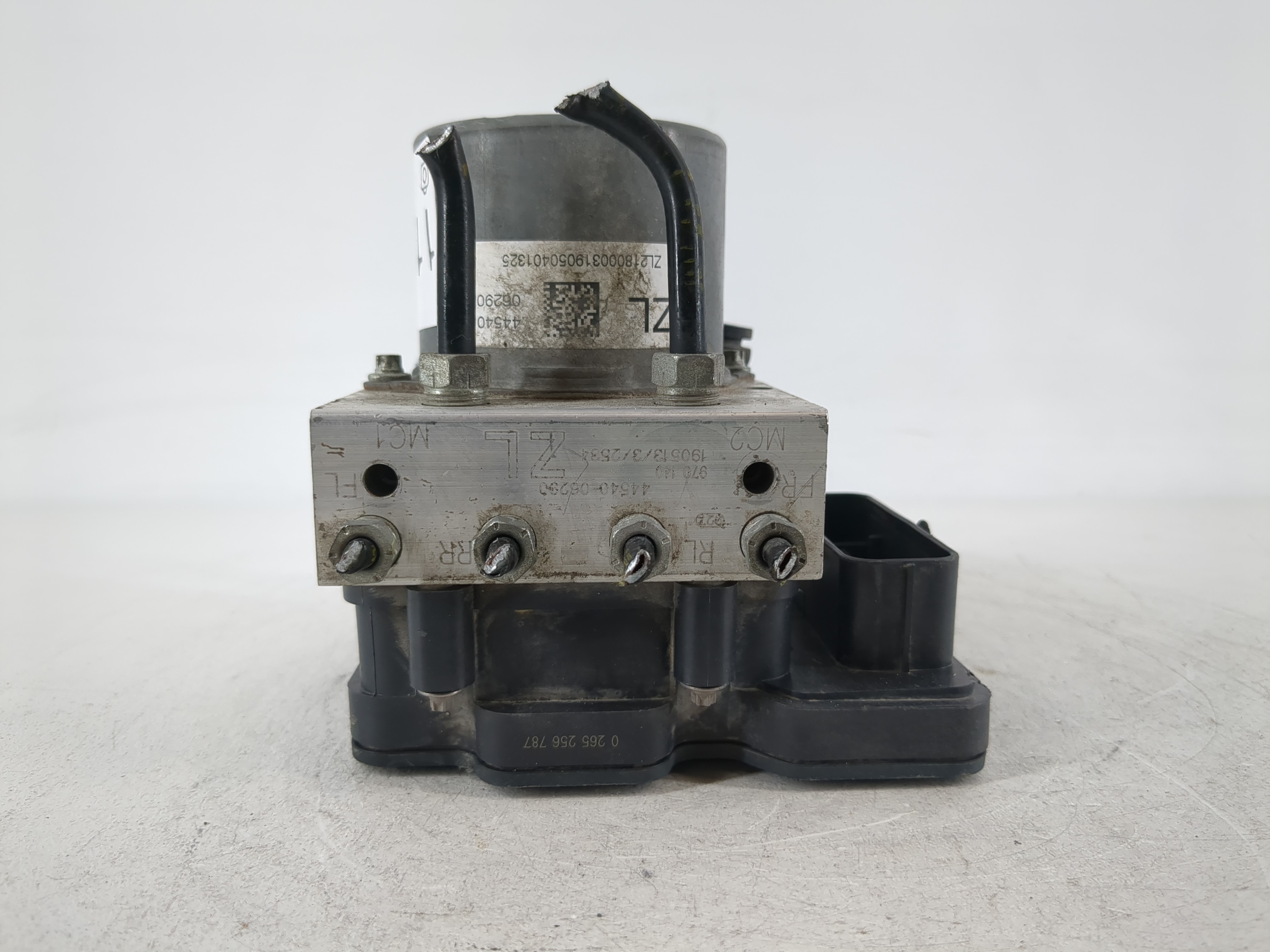 2018-2020 Toyota Camry Abs Pump Control Module 1119073 - Oemusedautoparts1.com