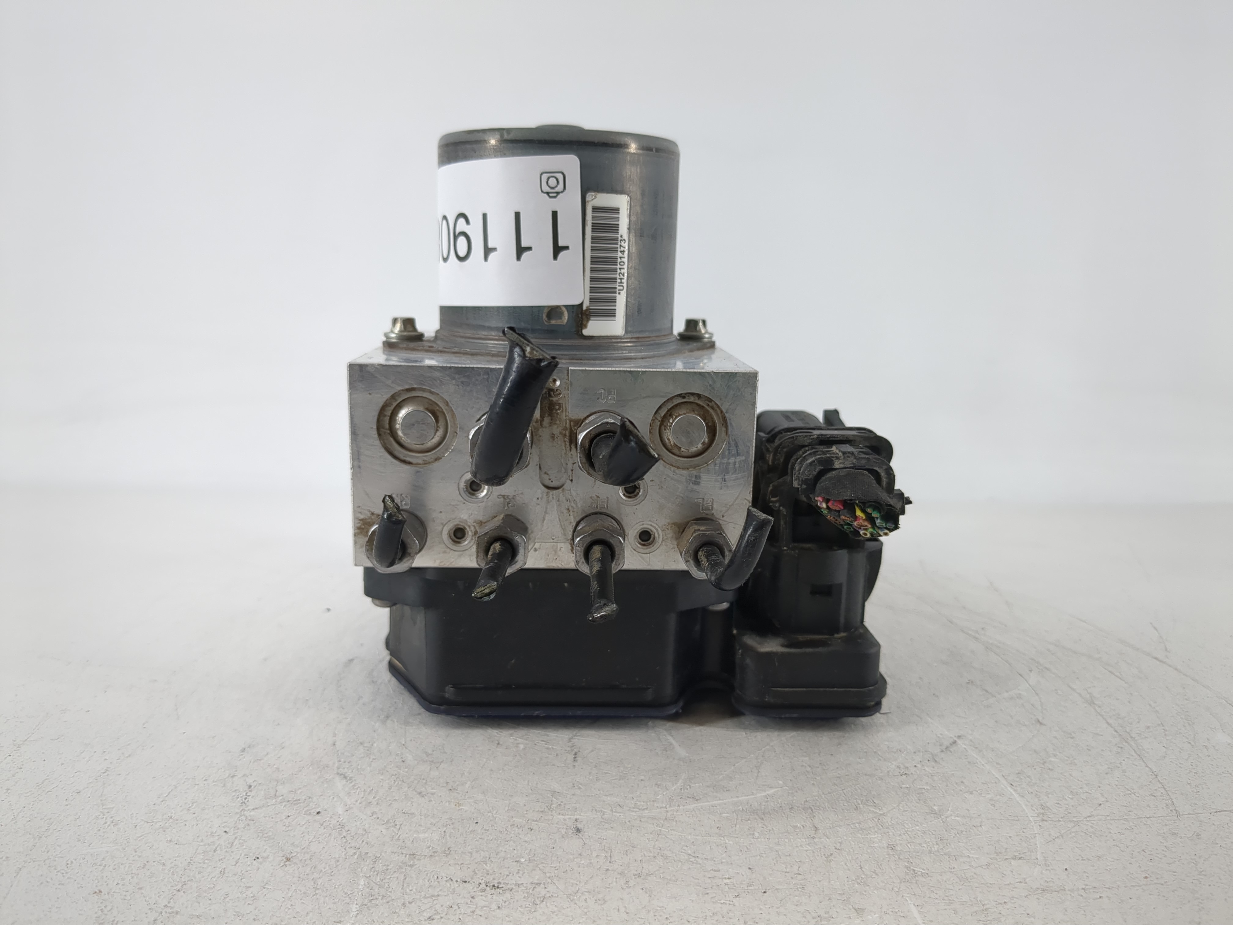 2017-2017 Dodge Durango Abs Pump Control Module 1119086 - Oemusedautoparts1.com