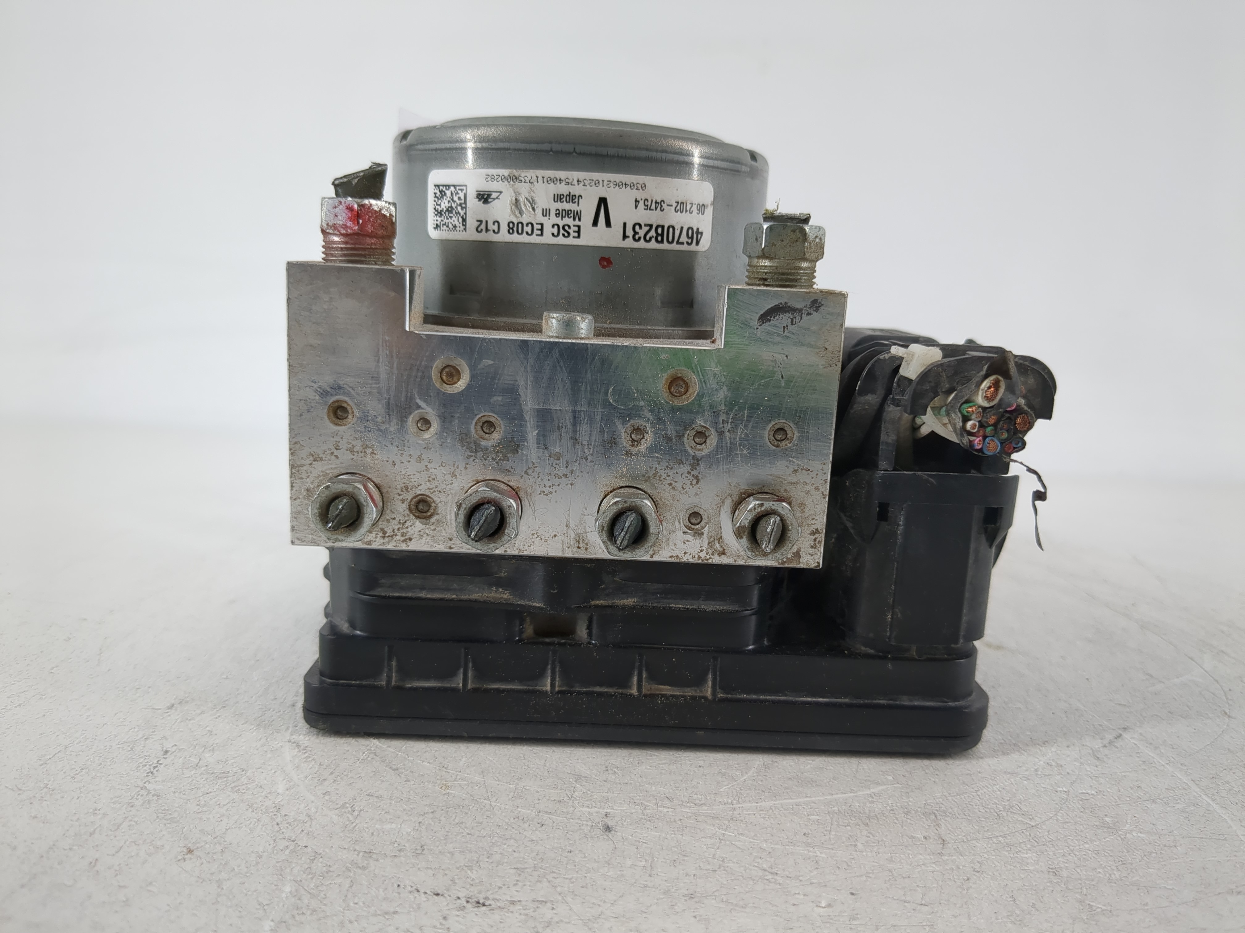2018 Mitsubishi Outlander Abs Pump Control Module 1119090 - Oemusedautoparts1.com