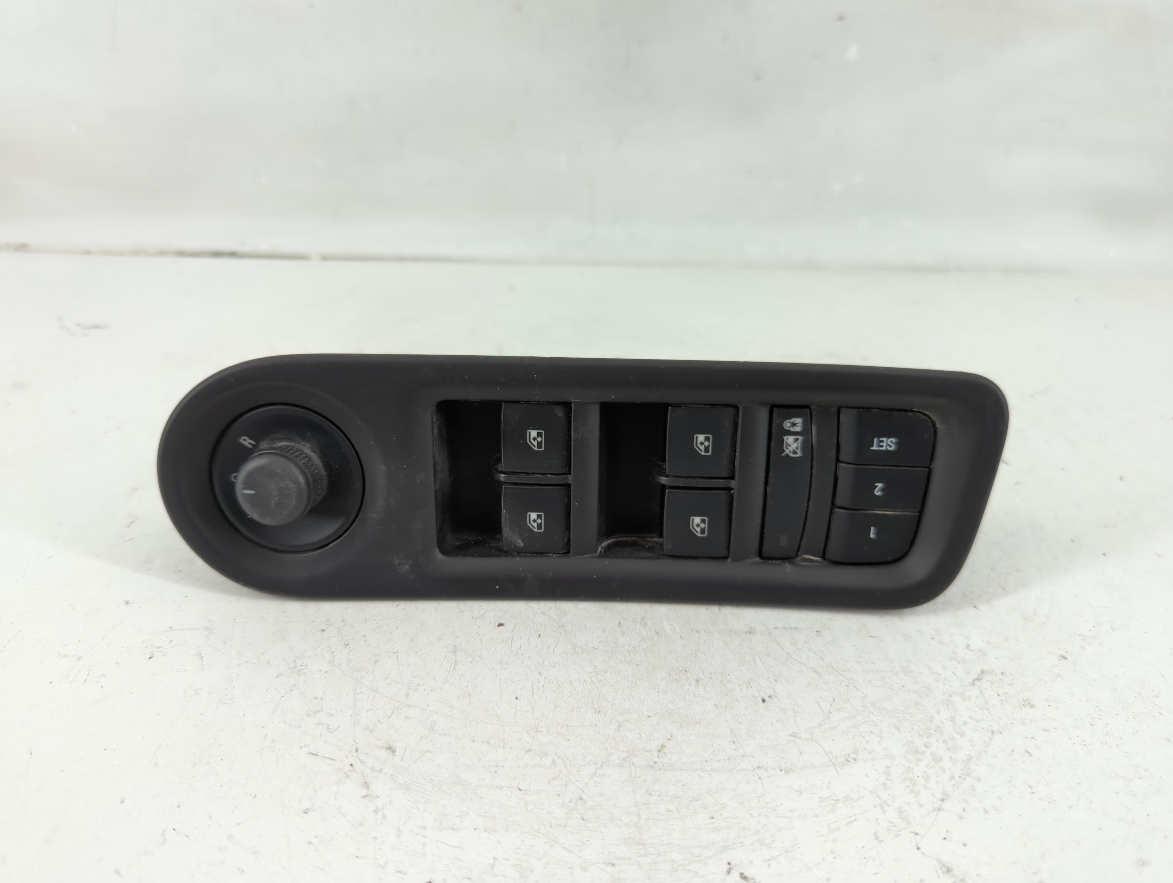 2014-2016 Buick Lacrosse Driver Left Door Master Power Window Switch 1119125 - Oemusedautoparts1.com